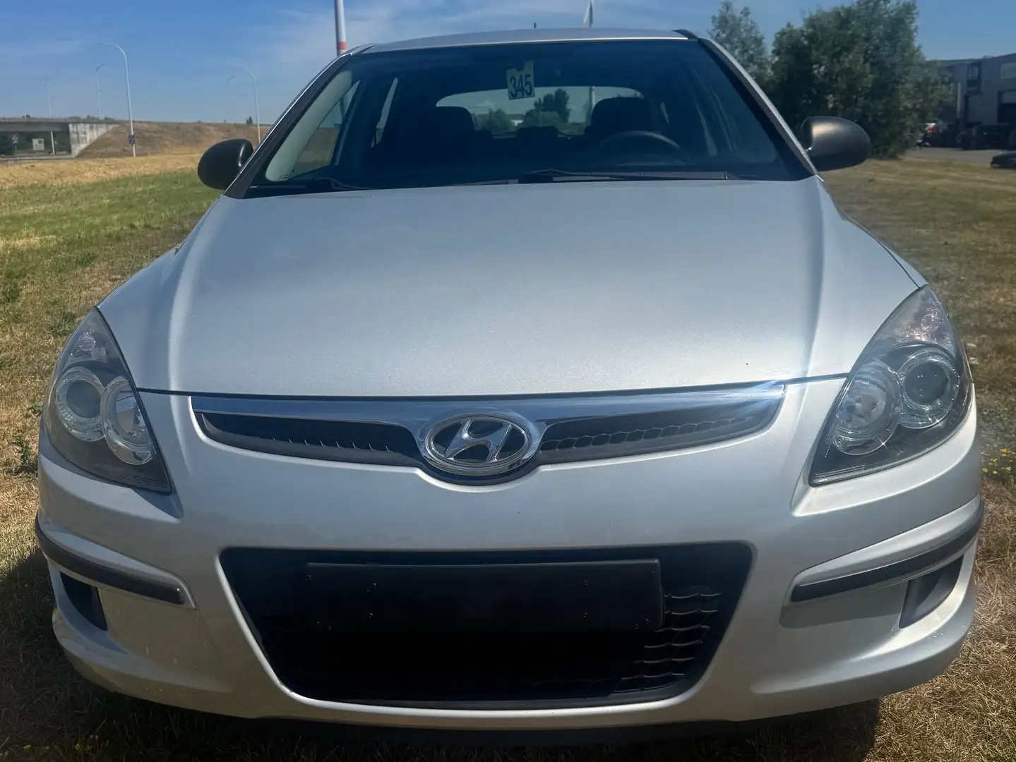 Hyundai i30 i30 1.4i / Garantie 12m. Zilver - 2