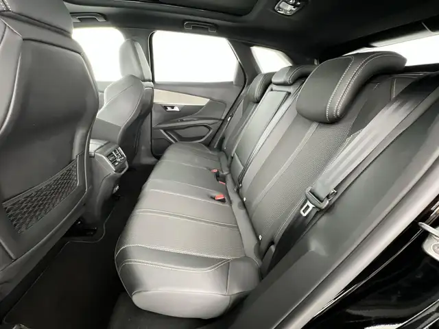 Peugeot 3008 view 8