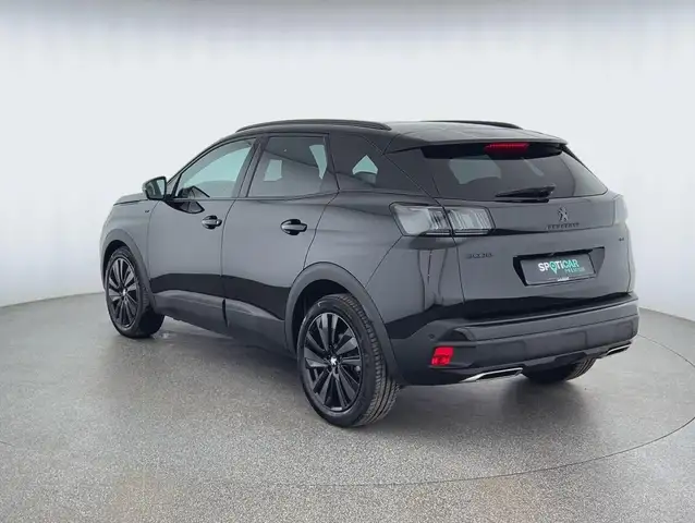 Peugeot 3008 view 5
