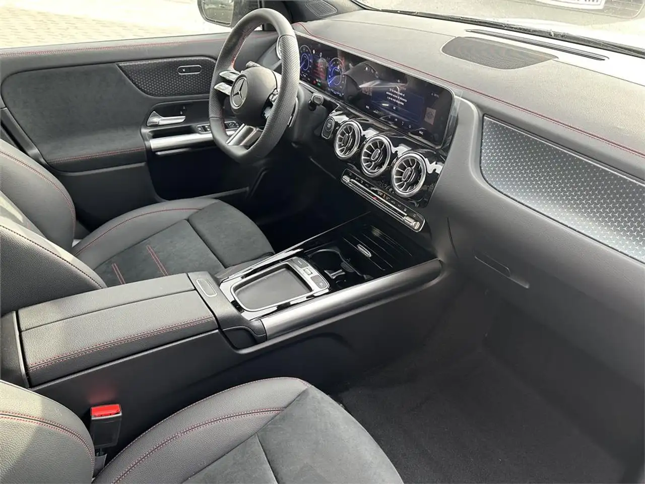 Mercedes-Benz EQA 250 2026