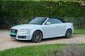 Audi RS4 Cabriolet 4.2l V8 420ch/ AUDI EXCLUSIVE SUZUKA/ FR Grijs - thumbnail 2