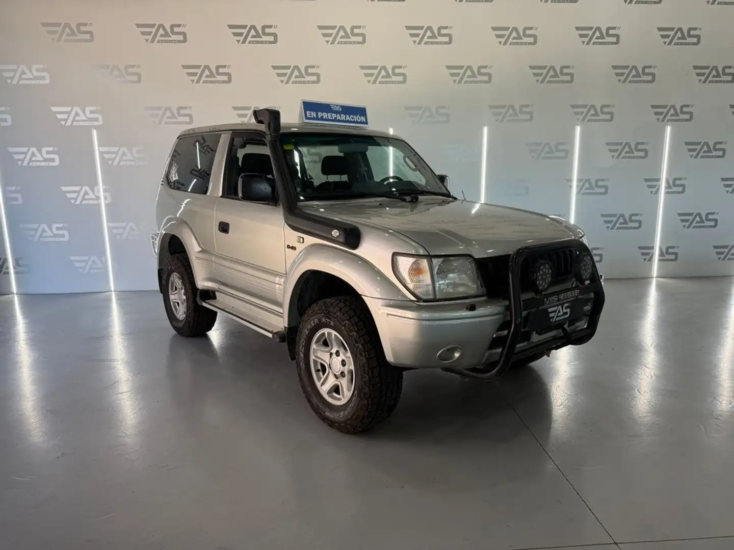 Toyota Land Cruiser 3.0 TD 125cv Gris - 2