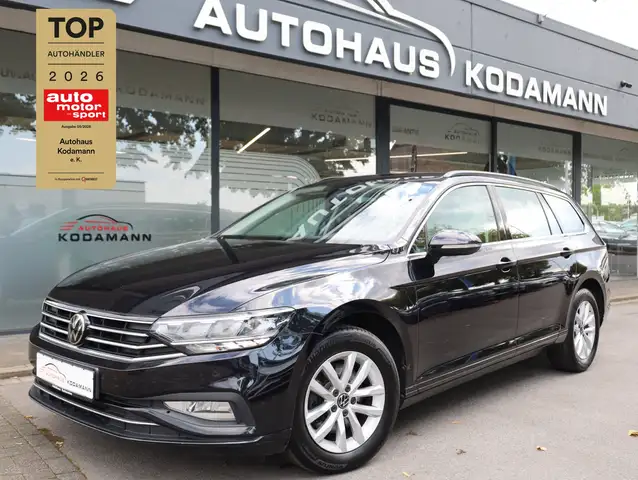 2023 Volkswagen Passat in Black for sale