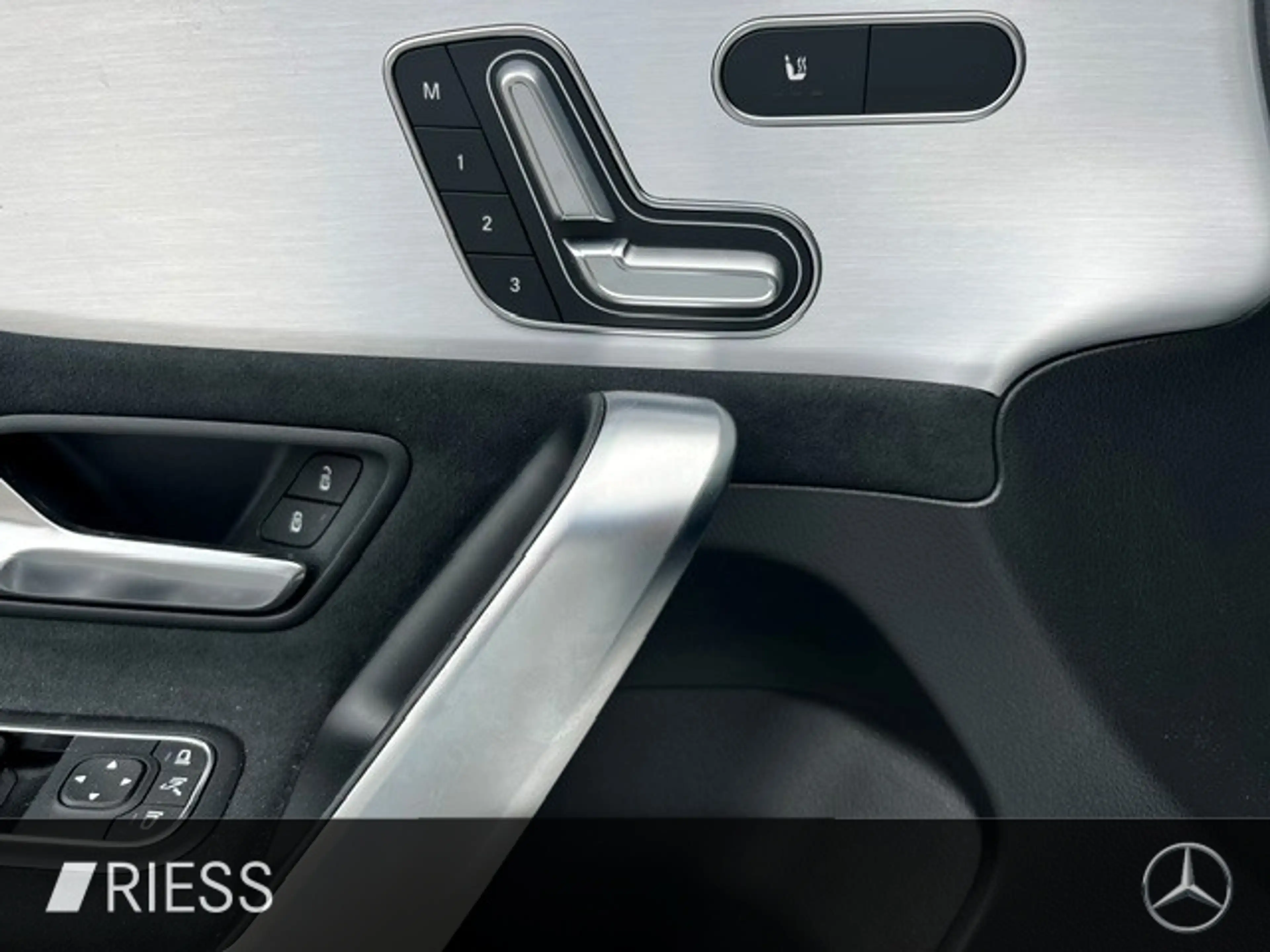 Mercedes-Benz A 45 AMG S 4M Night Distr Pano HUD 360 19" — photo 14
