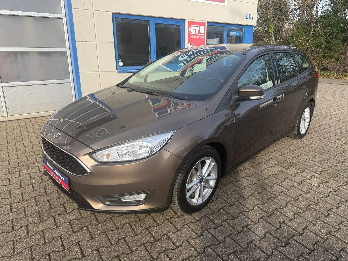 Ford Focus Turnier Business Zahnriemen Neu Braun - 1