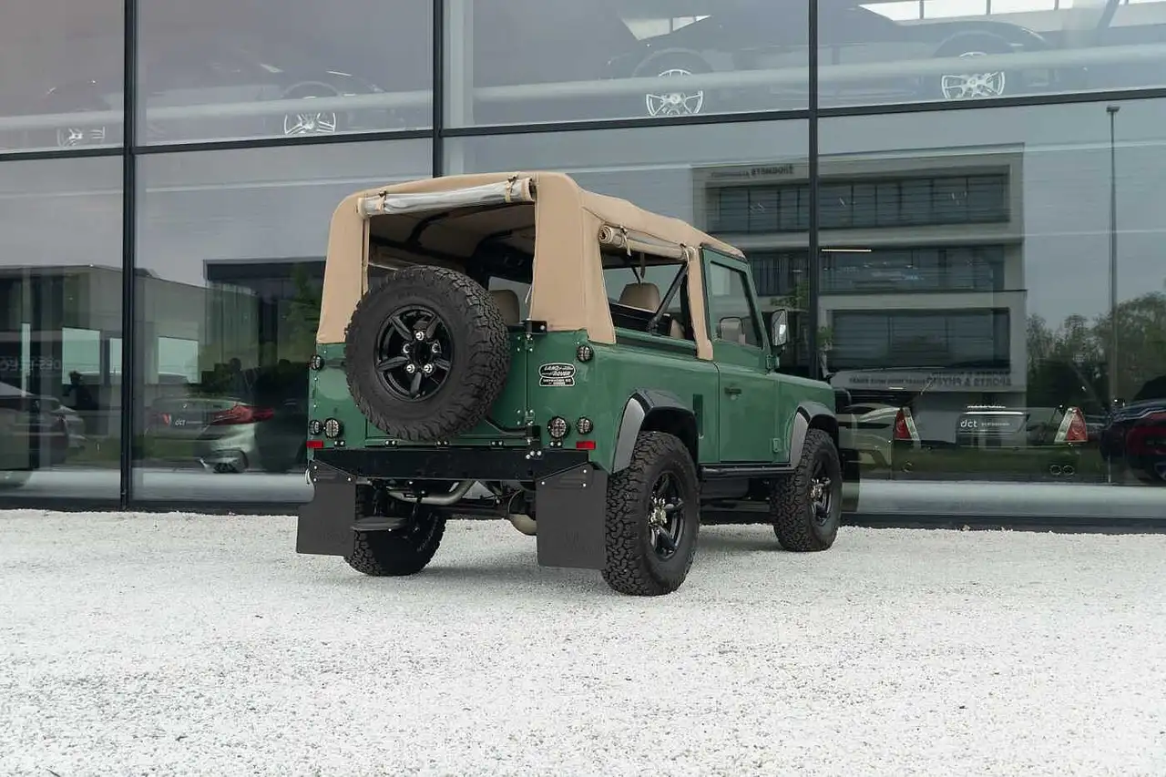 Land Rover Defender 90 200Tdi Cabrio - FULL nuts & bolt restauration, foto 5