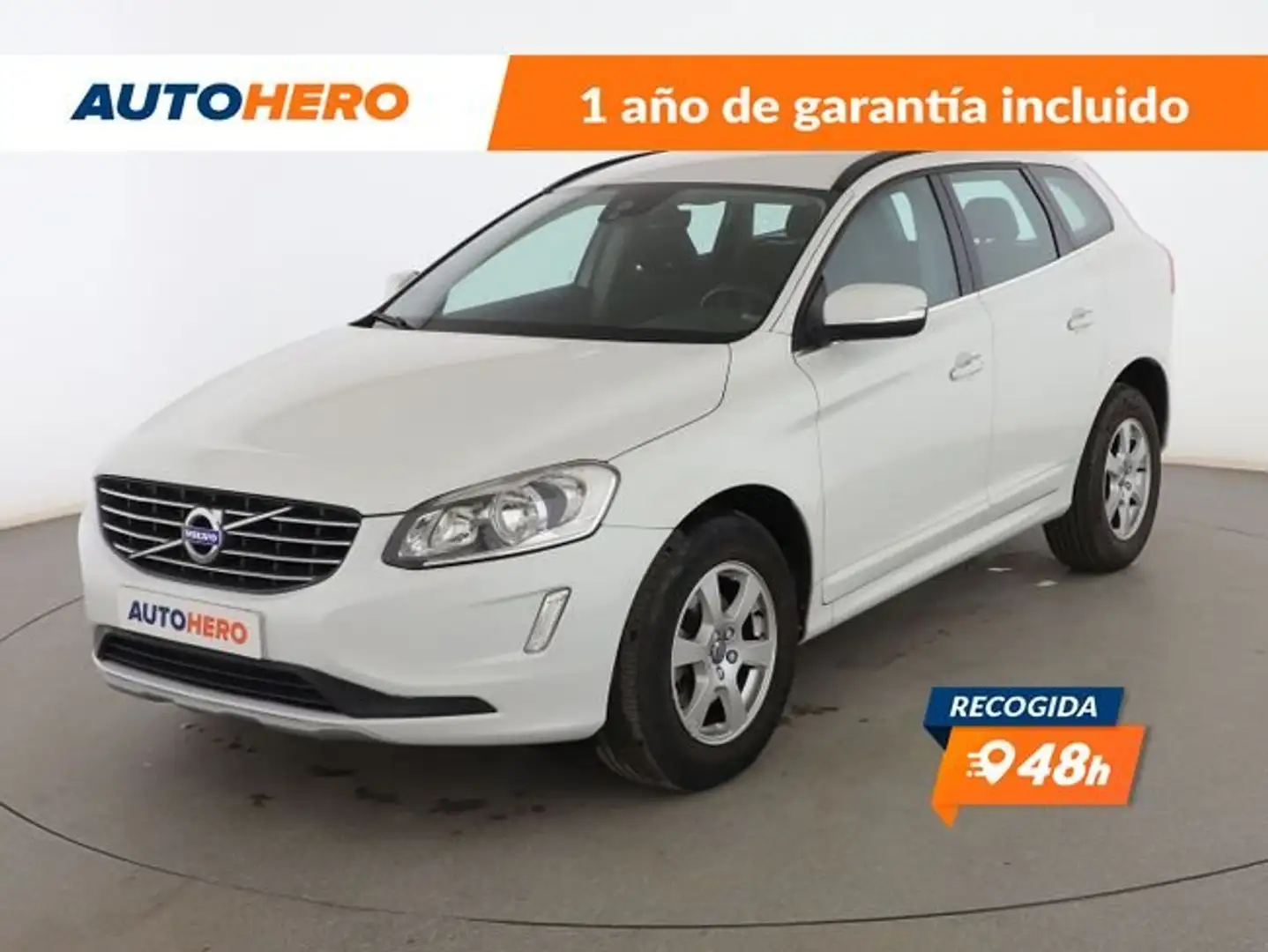 Volvo XC60 D4 Momentum AWD Aut. Wit - 1