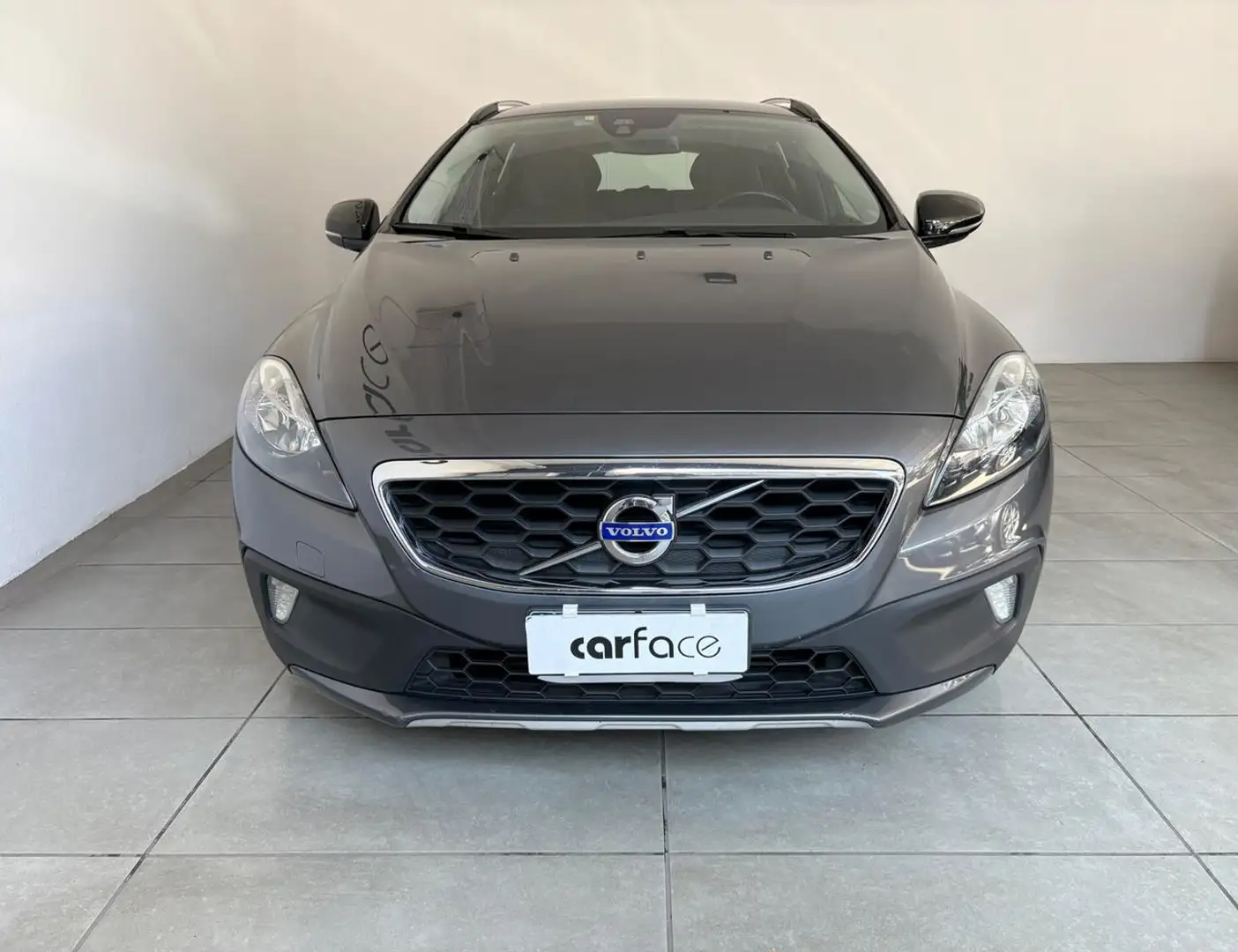 Volvo V40 Cross Country D2 1.6 Summum Grigio - 2