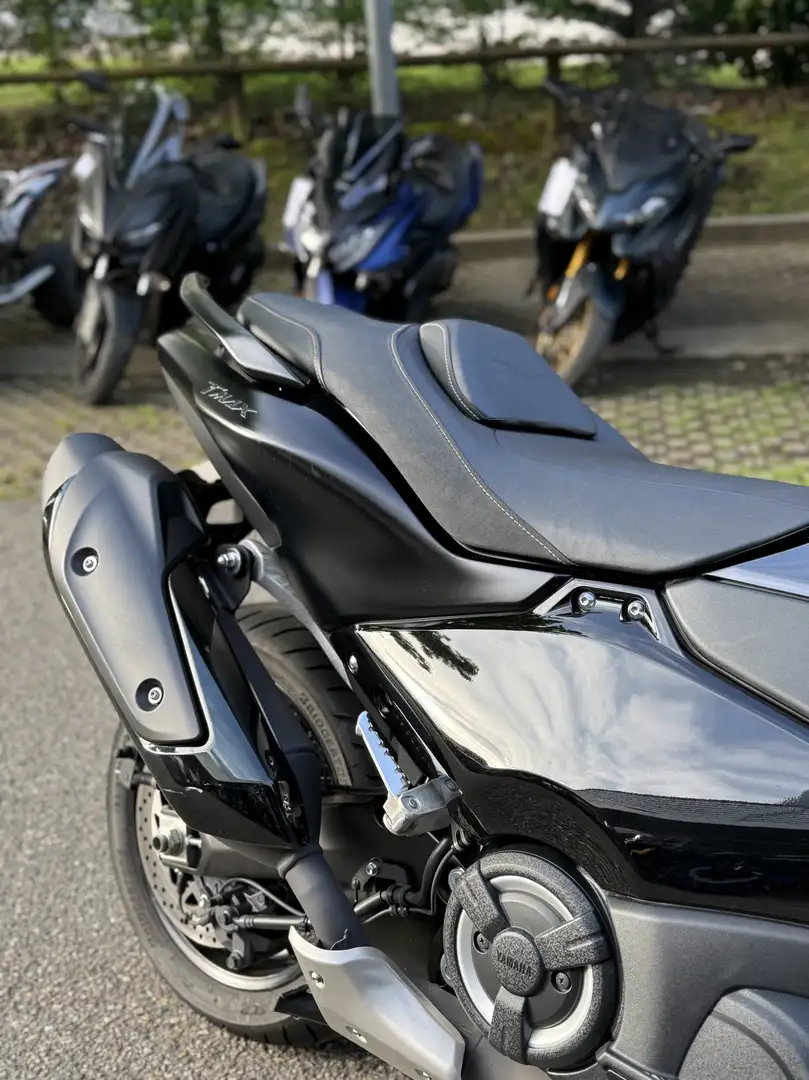 Yamaha TMAX 560 Negru - 2