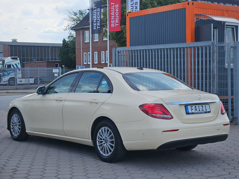 Mercedes-Benz E 200 E 200 d 9G-TRONIC Automatik Parktronik Kamera — photo 7