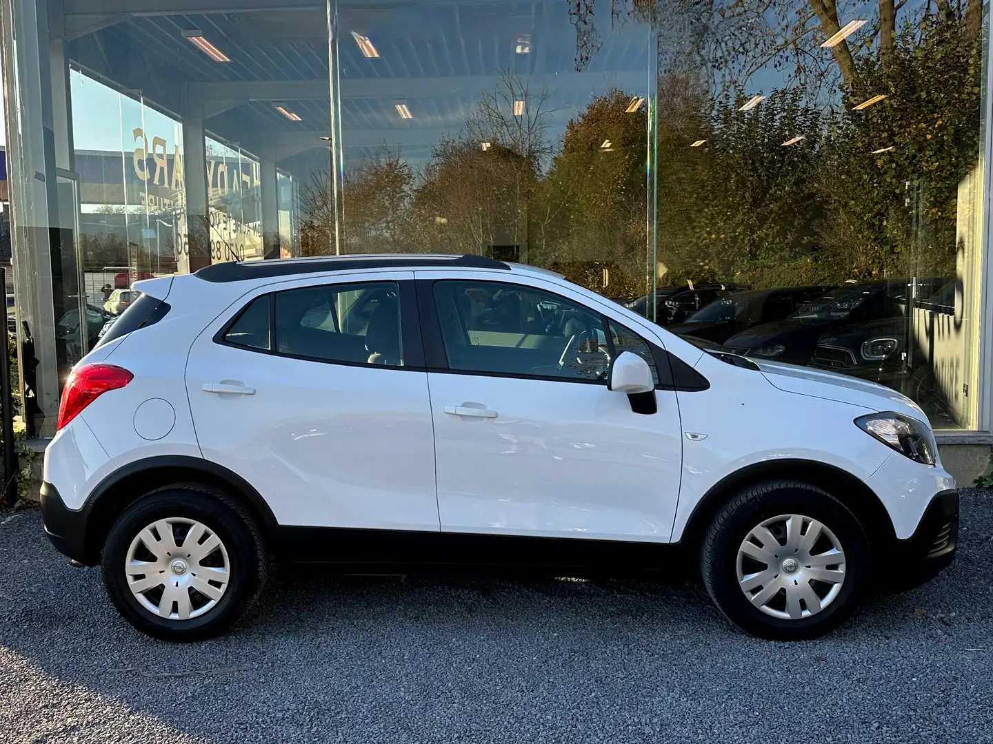 Opel Mokka *1.6*116CV*BON ETAT MECANIQUE/CARROSSERIE* Blanc - 2