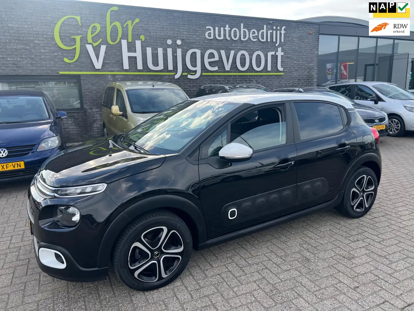 Citroen C3 1.2 PureTech Feel Edition Zwart - 1