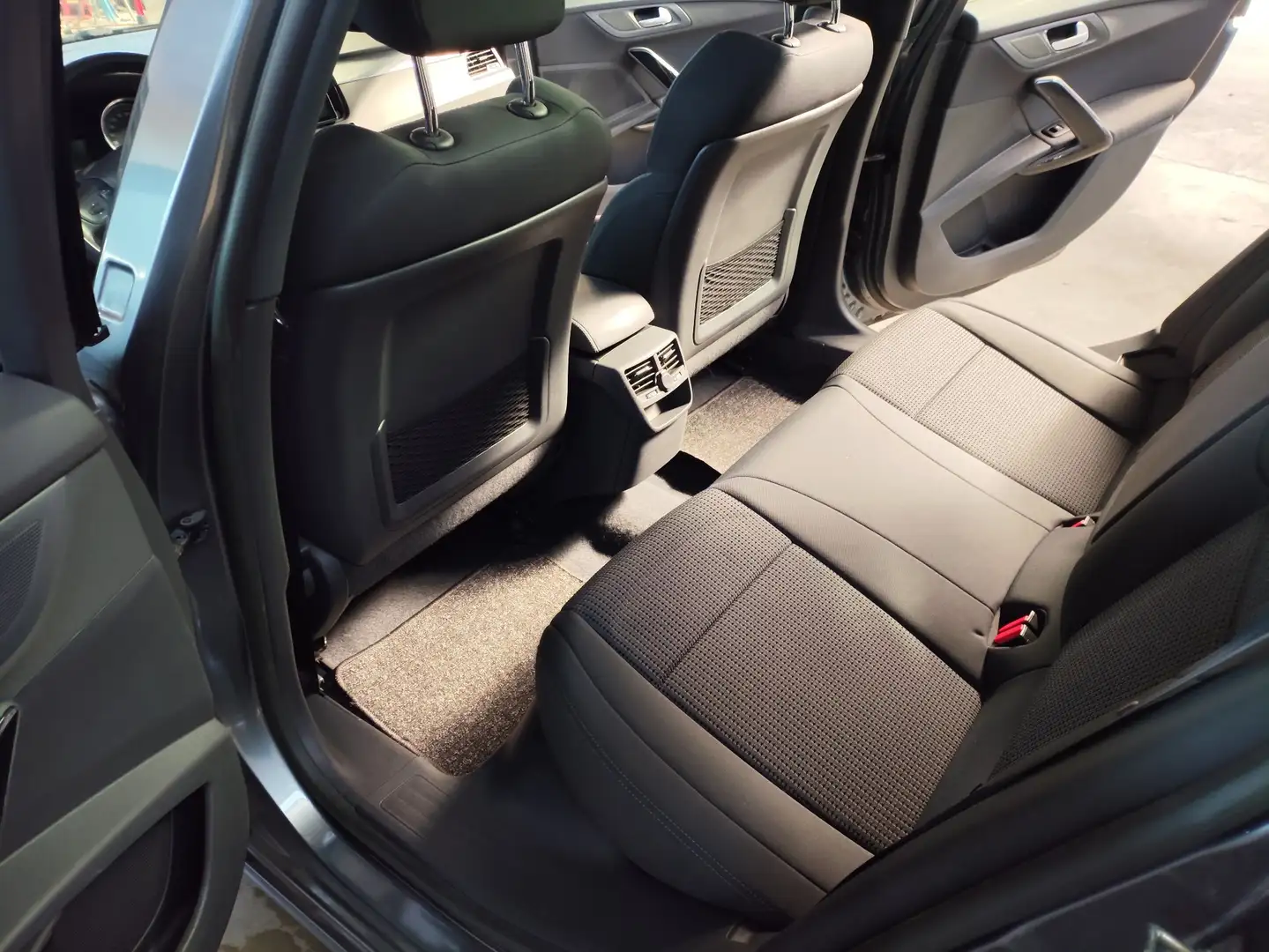 Peugeot 508 SW 2.0 hdi 16v Allure Ciel 163cv auto - 2