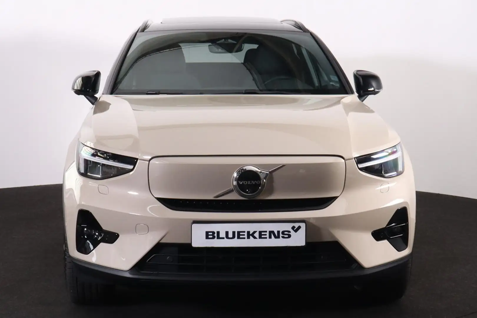 Volvo EX40 Extended Range Ultra 82 kWh - Panorama/schuifdak - Beige - 2