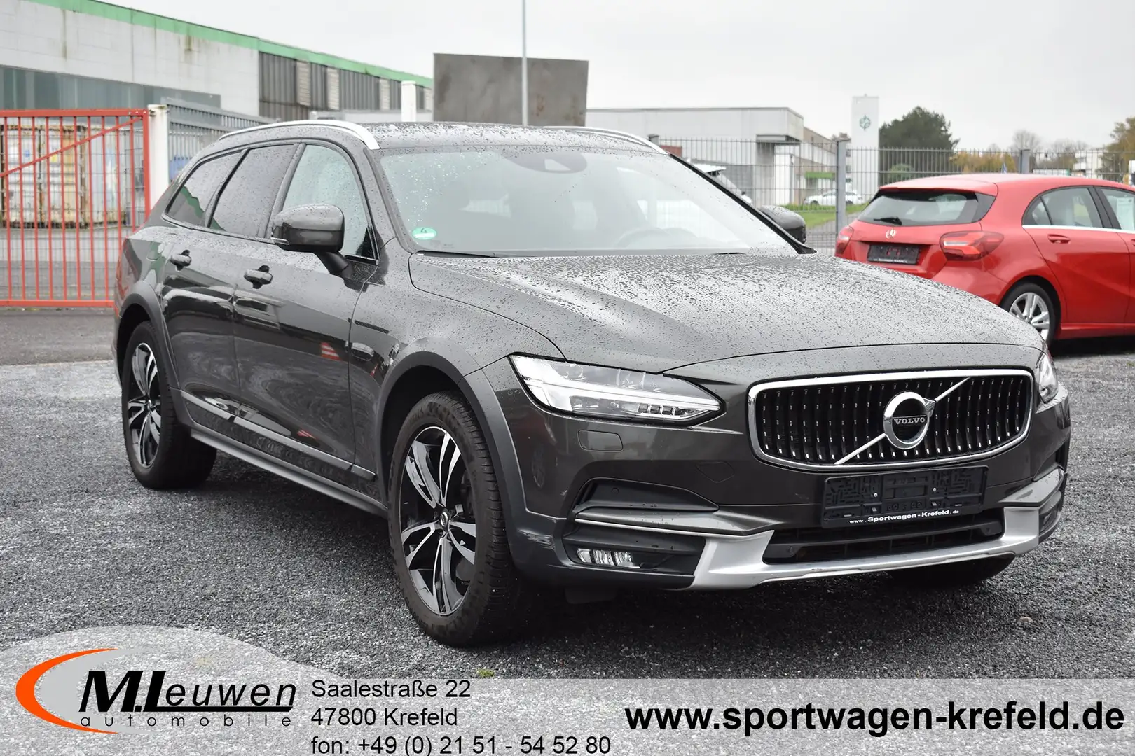 Volvo V90 Cross Country V90 Cross Country T5 AWD *PANORAM*LEDER*NAVI*AHK* Grau - 2