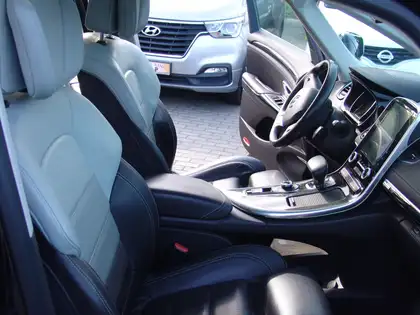 Annonce voiture d'occasion Renault Espace - CARADIZE