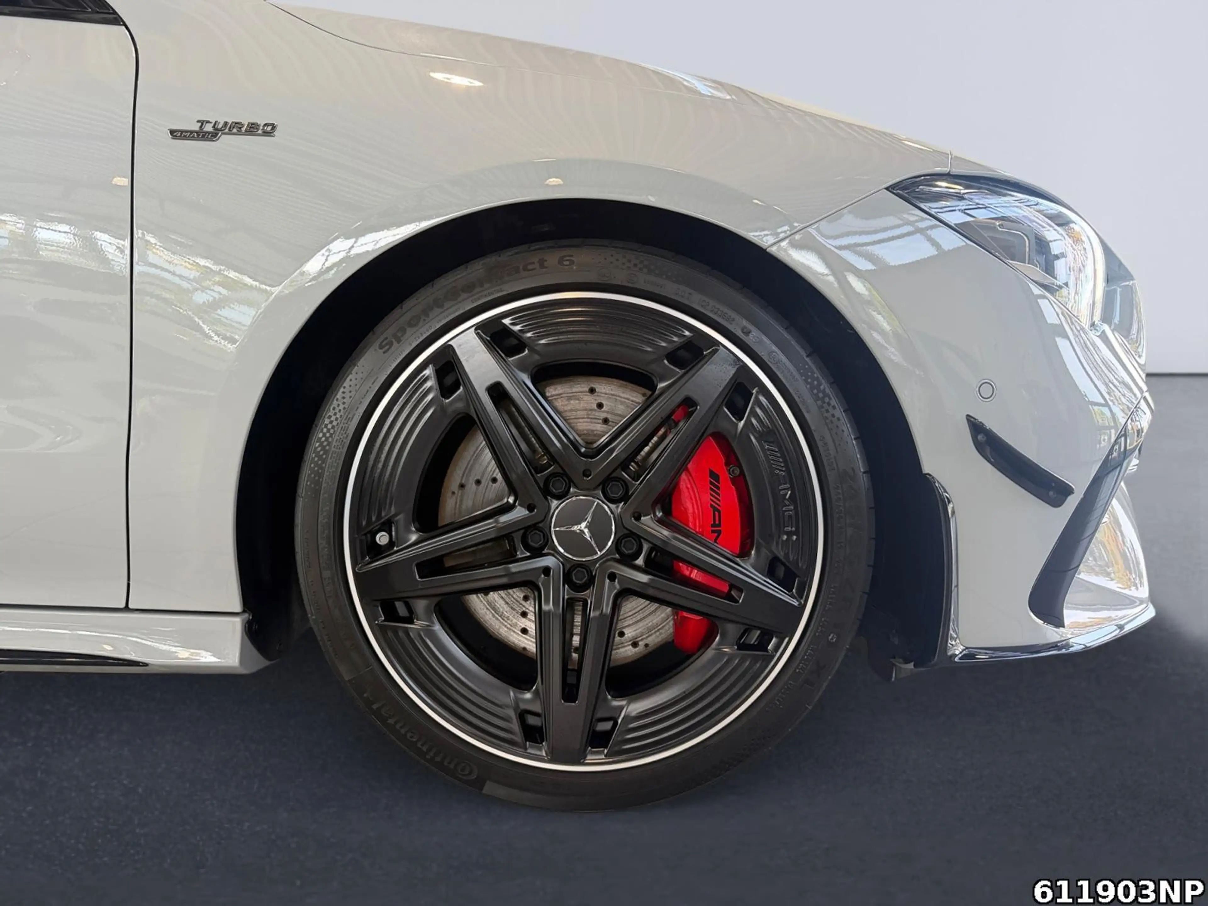 Mercedes-Benz CLA 35 AMG 4M AMG Coupé  Aero Pano Burmester 19" — photo 5