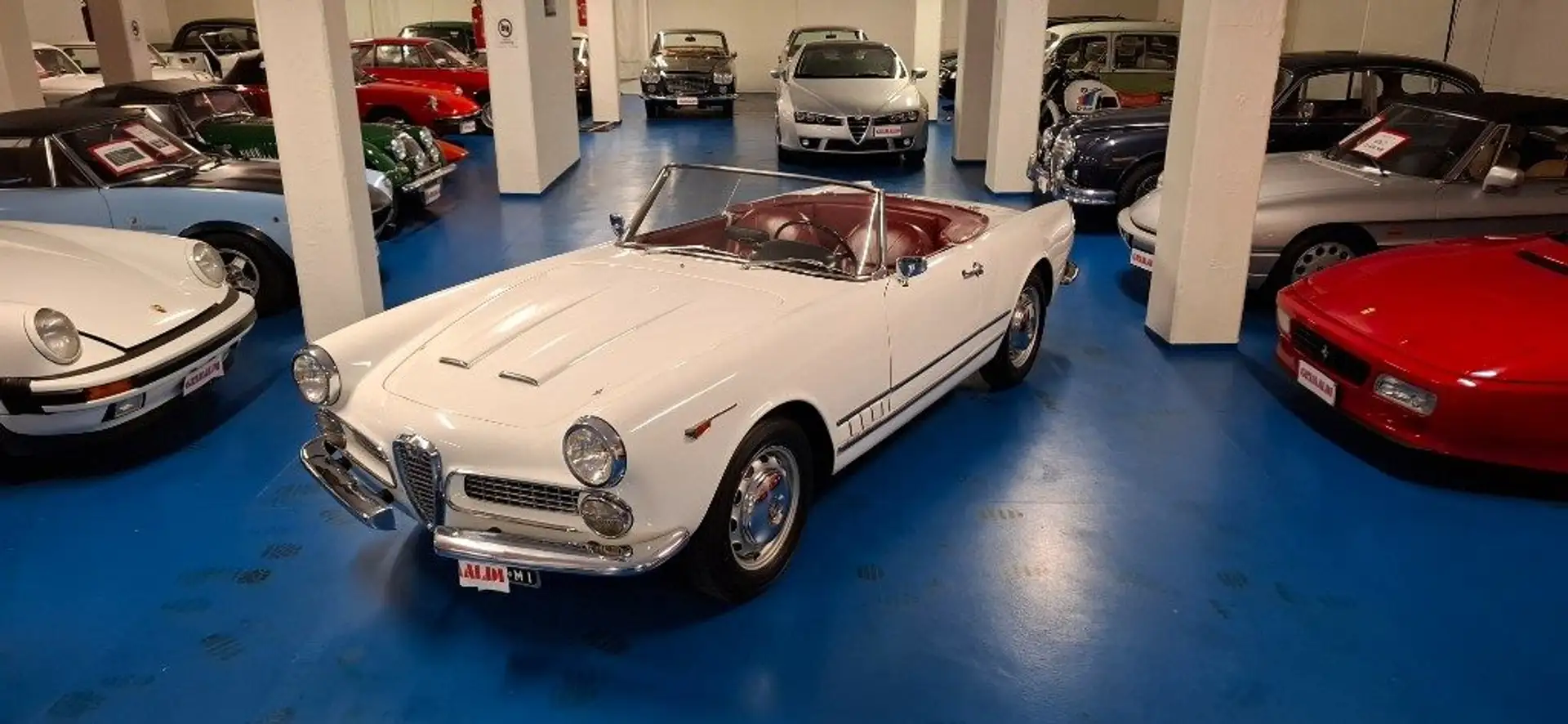 Alfa Romeo 2000 SPIDER TOURING**ITALIANA DA SEMPRE-TARGHE MILANO Weiß - 1