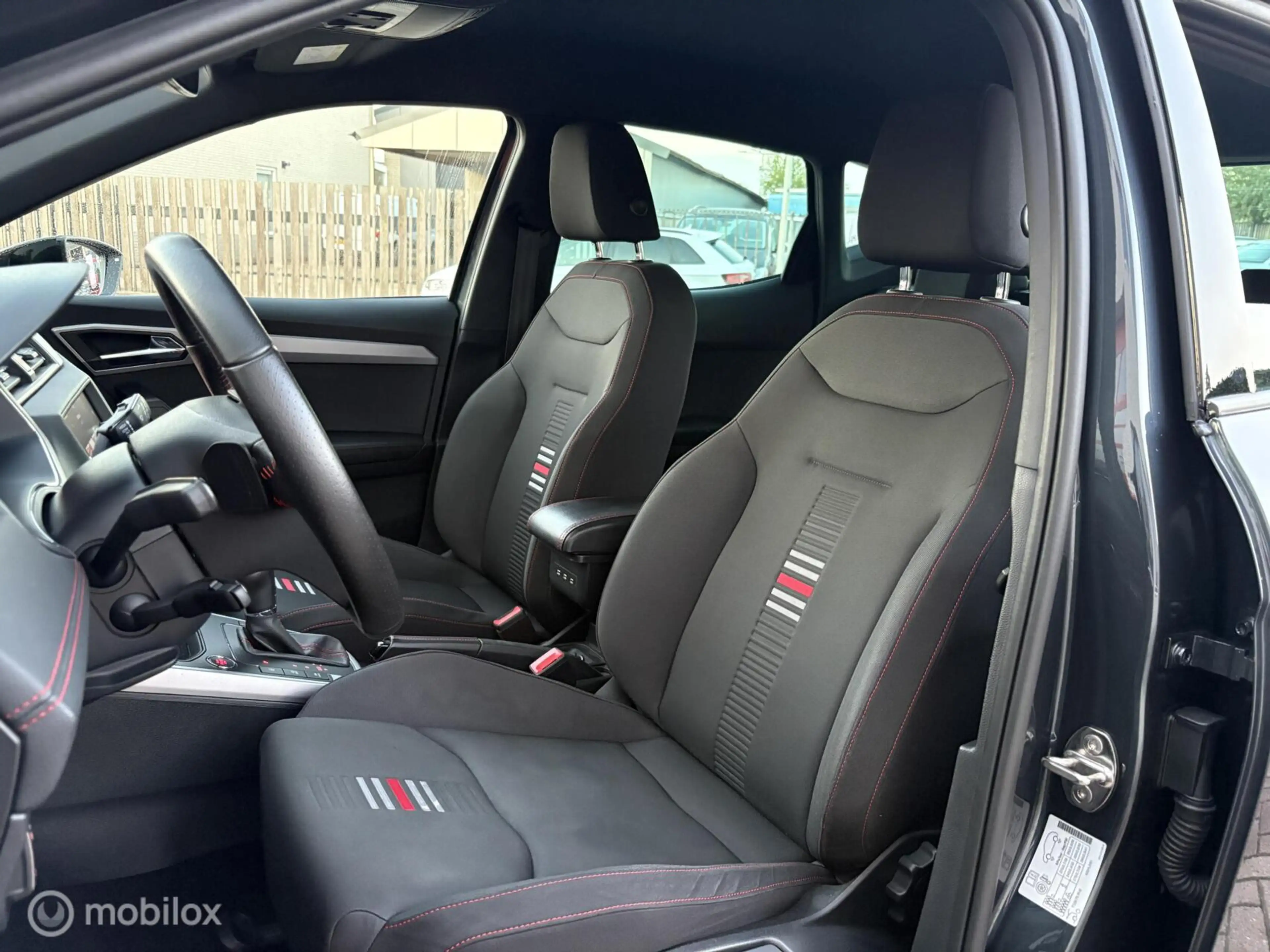 SEAT Arona 1.5 TSI EVO FR VIRTCOCKPIT/NAVI/CRUISE — photo 8