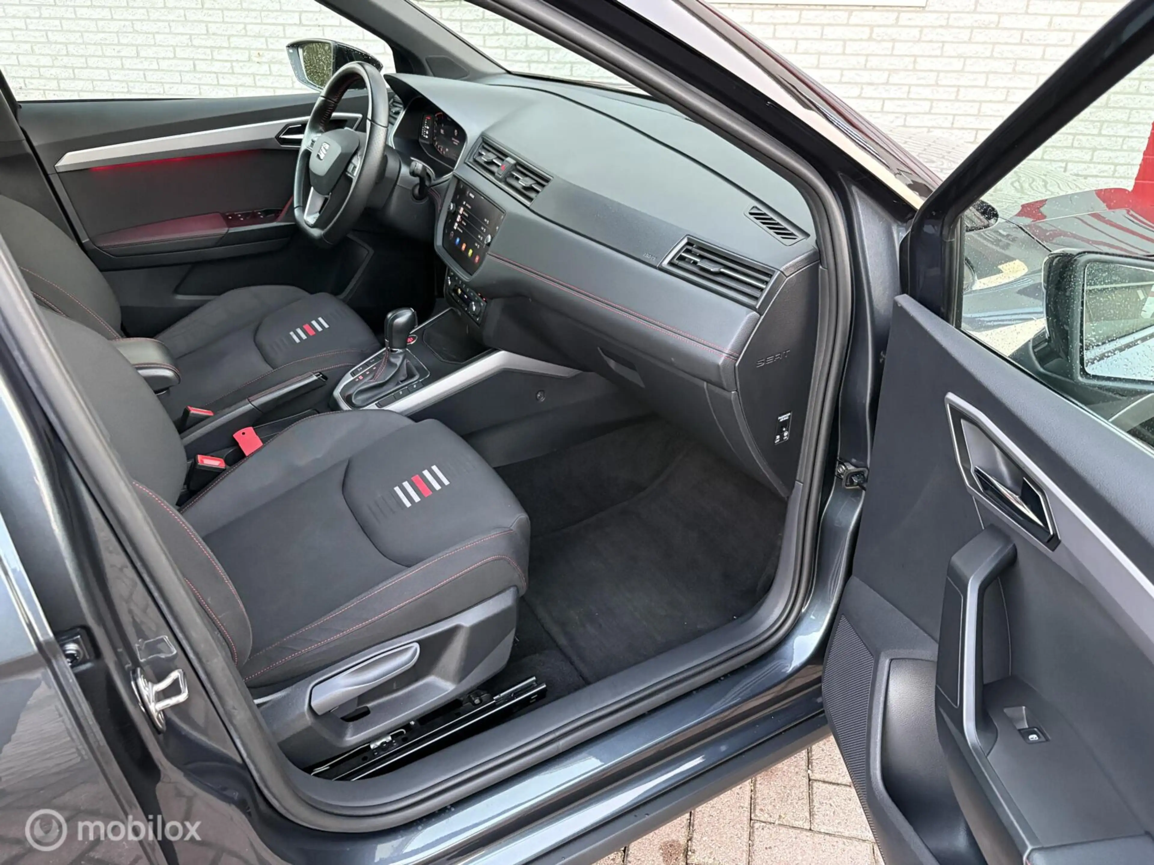 SEAT Arona 1.5 TSI EVO FR VIRTCOCKPIT/NAVI/CRUISE — photo 9