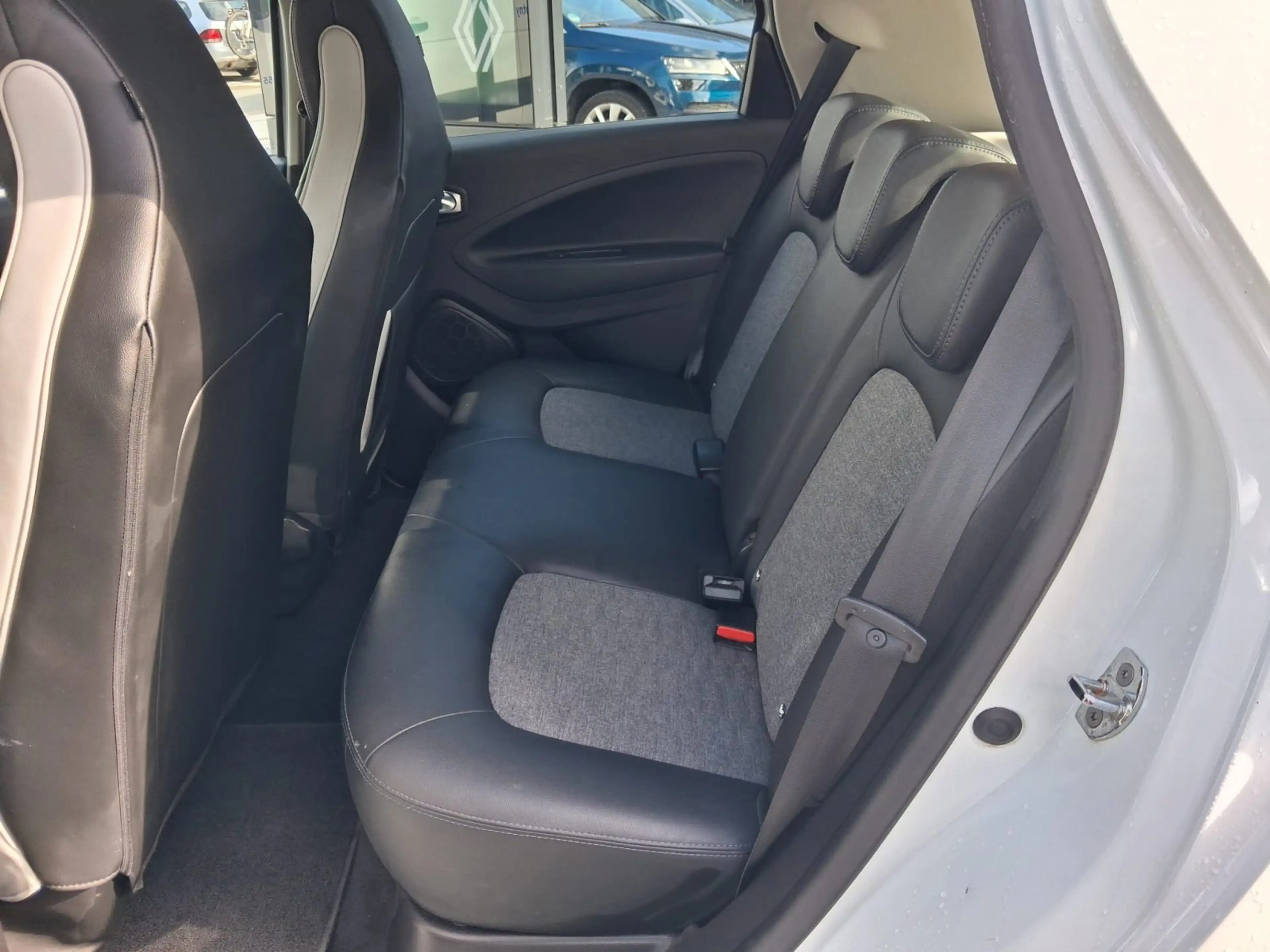 Renault ZOE R135 Intens R135/Z.E. 50 (Miet-Batterie) — photo 13