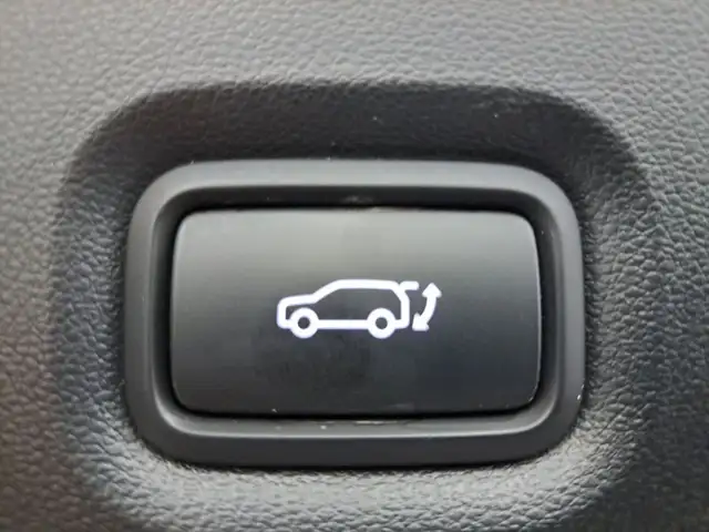 Hyundai Ioniq 5 view 8