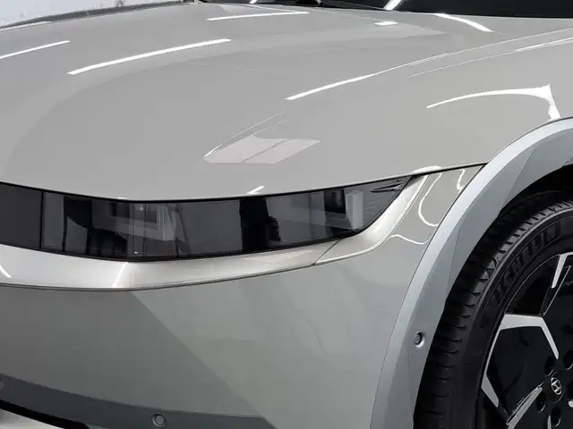Hyundai Ioniq 5 view 5