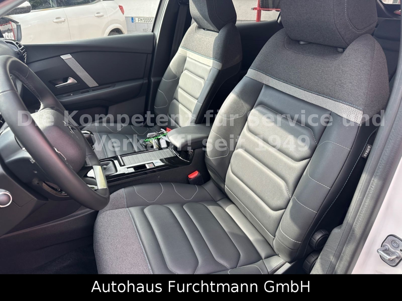 Citroen C4 Lim. Shine PureTech 131 — photo 13
