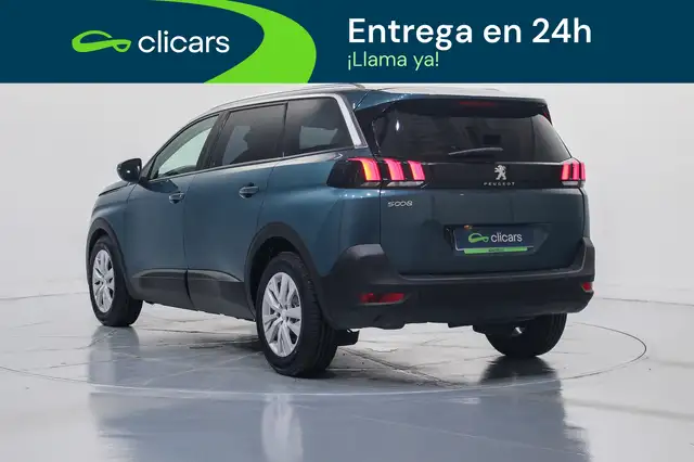 Peugeot 5008 view 9