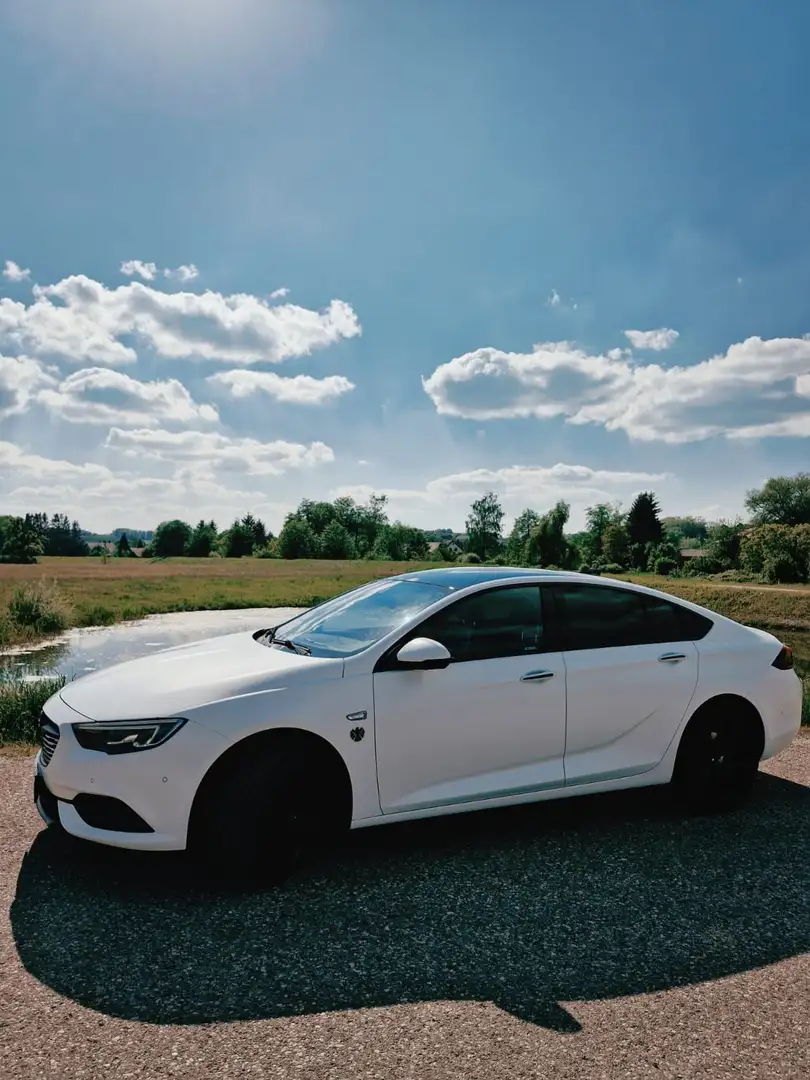 Opel Insignia Innovation Weiß - 1