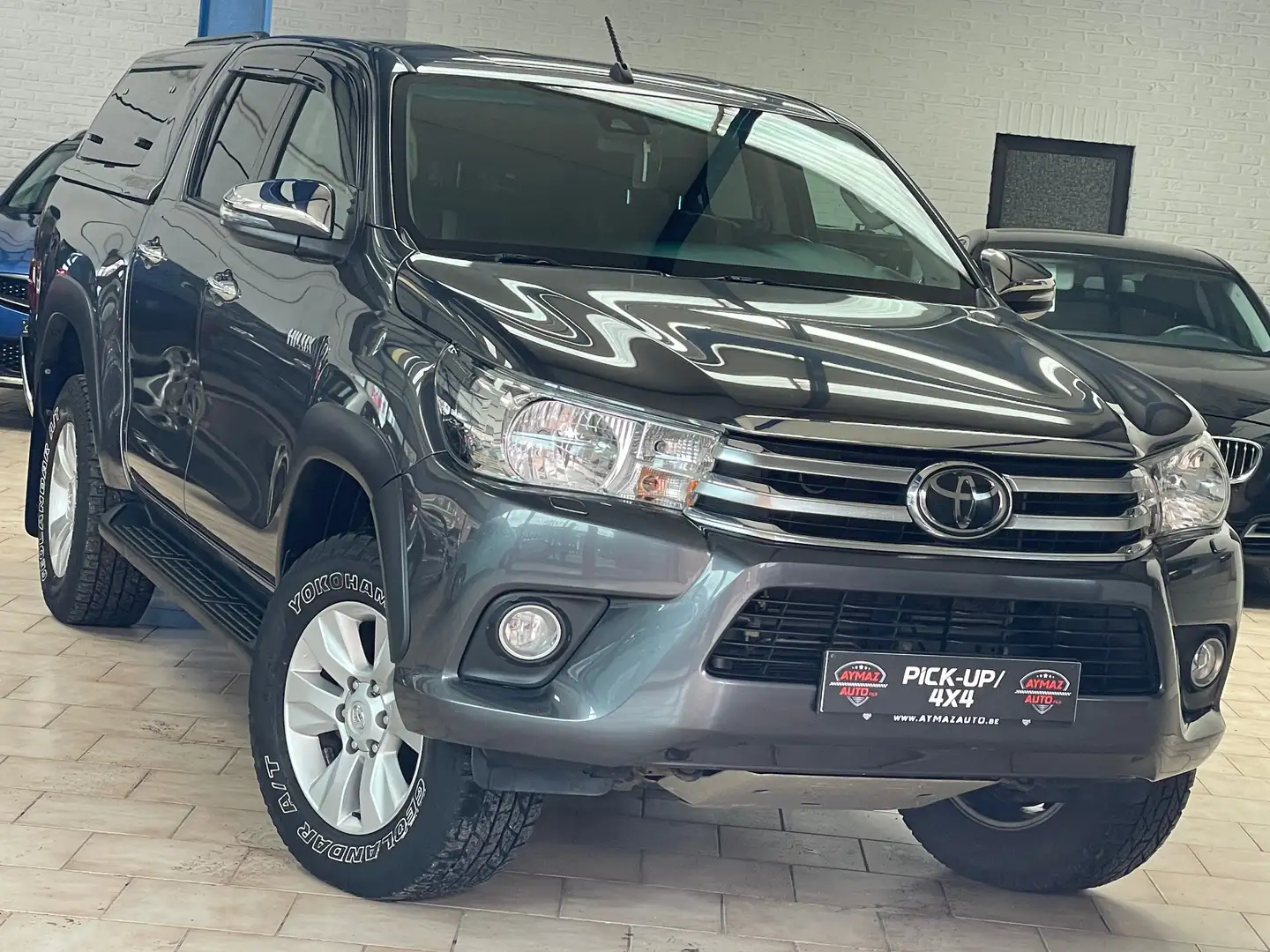 Toyota Hilux 2.4 D-4D 4WD / GARANTIE TOYOTA 2030 / TVA 21% Šedá - 1