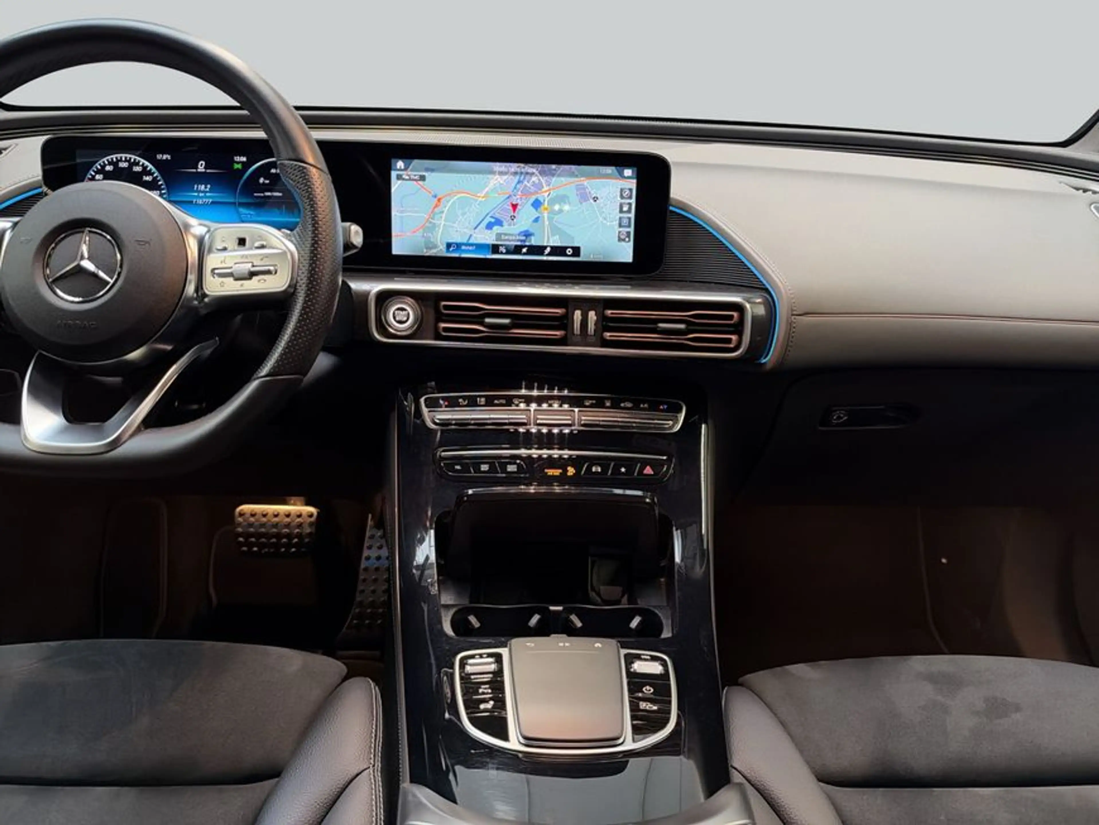 Mercedes-Benz EQC 400 EQC — photo 15