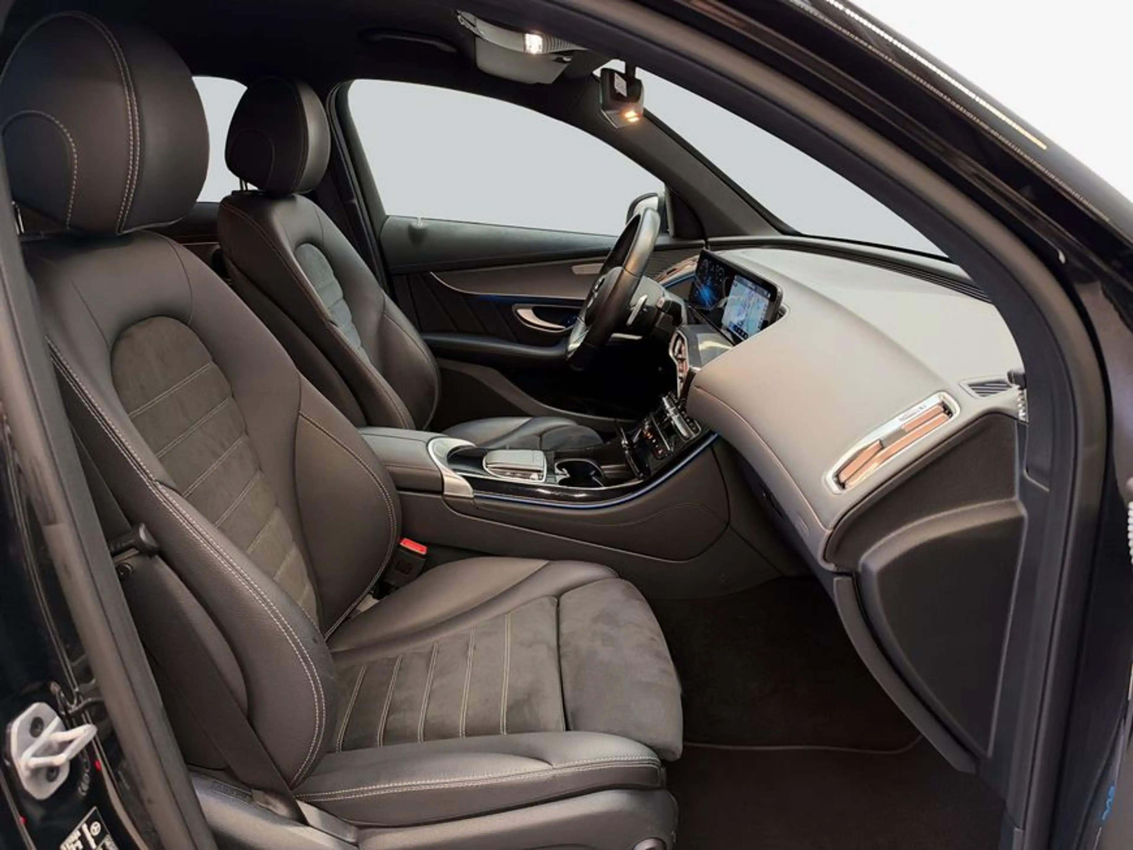 Mercedes-Benz EQC 400 EQC — photo 13