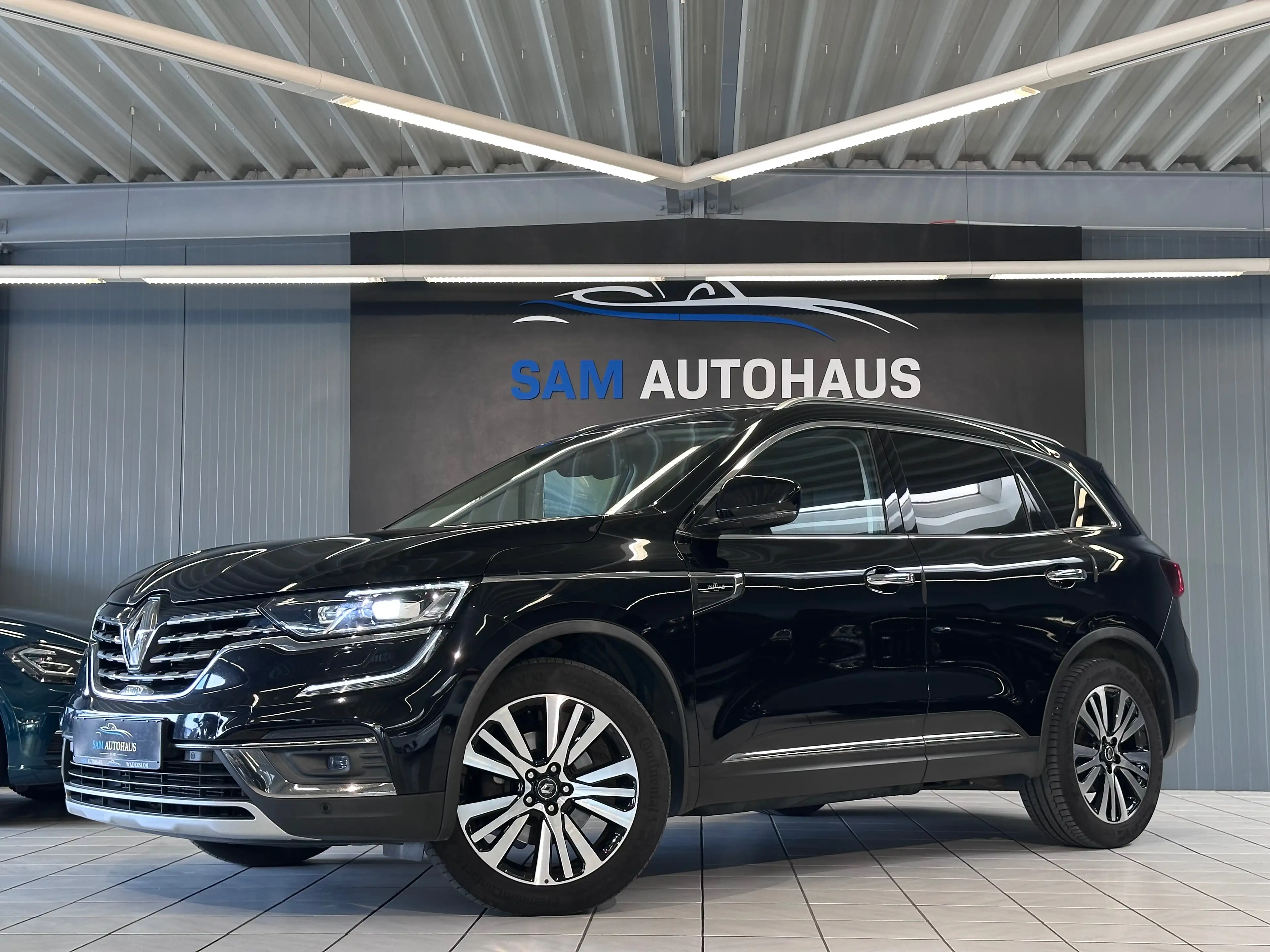 Renault Koleos Koleos Initiale Paris 4x4 2.0 dCi /LED/RFK/PANO/