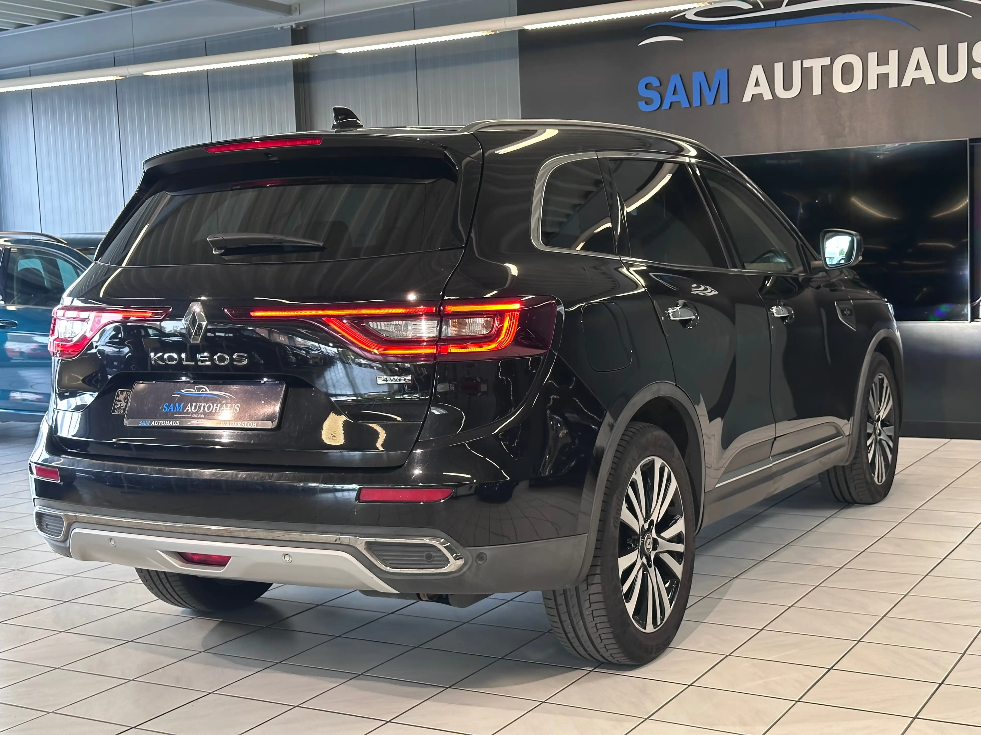 Renault Koleos Koleos Initiale Paris 4x4 2.0 dCi /LED/RFK/PANO/ — photo 9