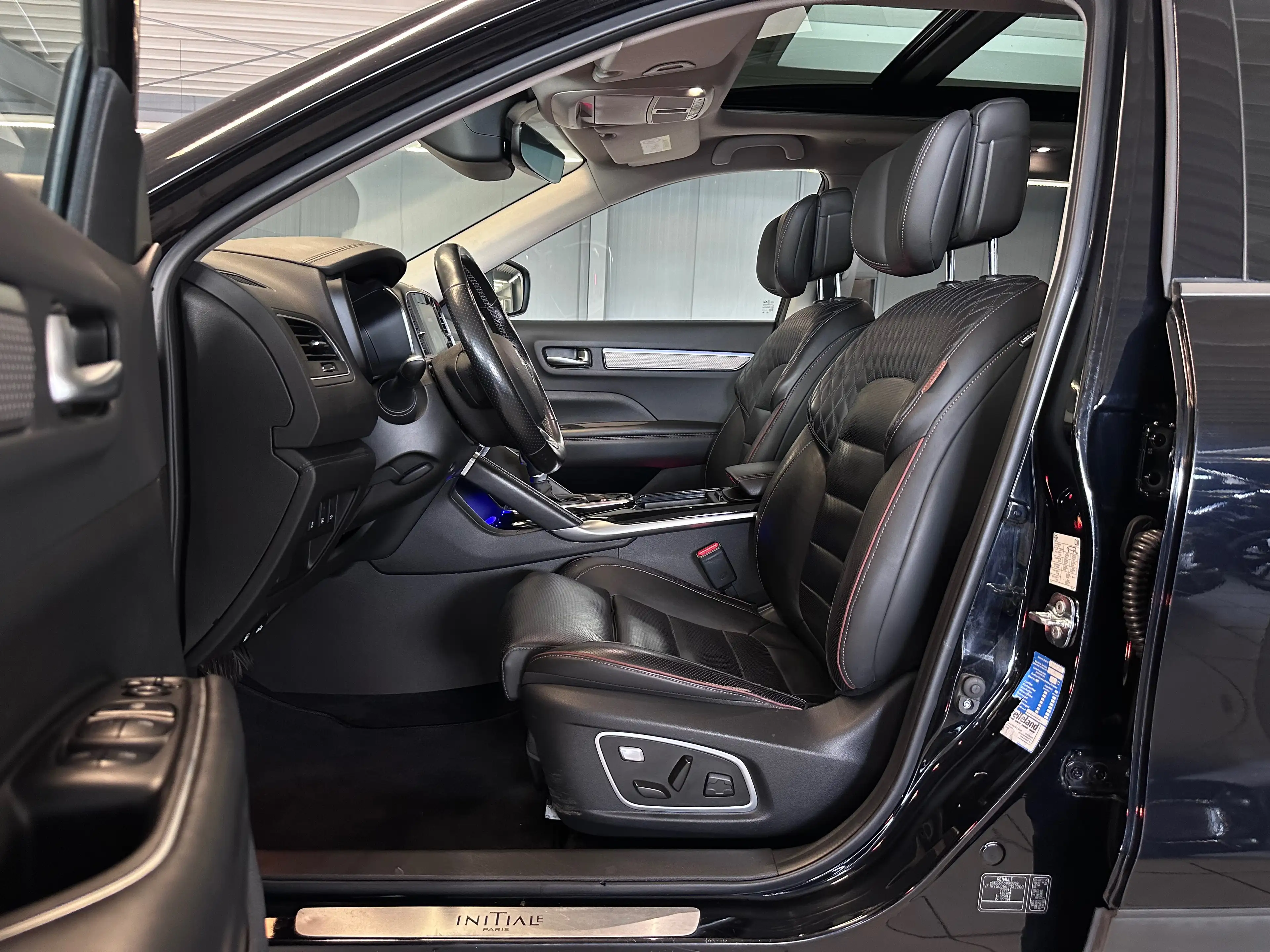 Renault Koleos Koleos Initiale Paris 4x4 2.0 dCi /LED/RFK/PANO/ — photo 13