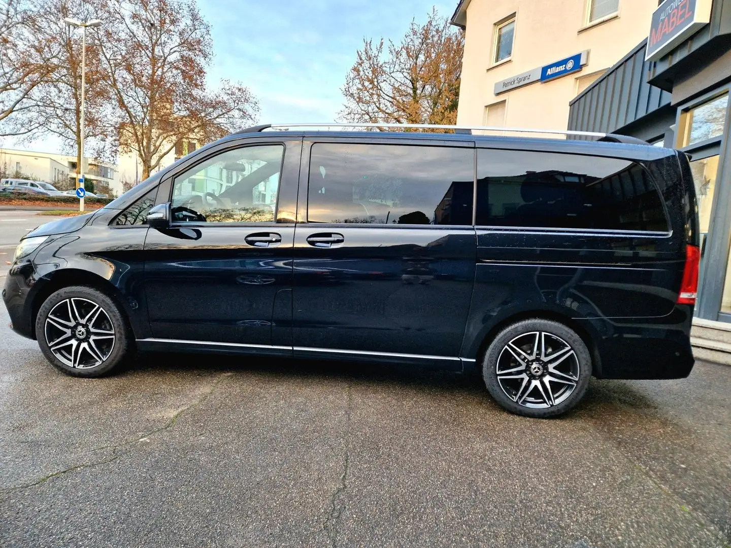 Mercedes-Benz V 300 d 4Matic AV.ED. lang AMG line+Night+6Sitz+ Noir - 2