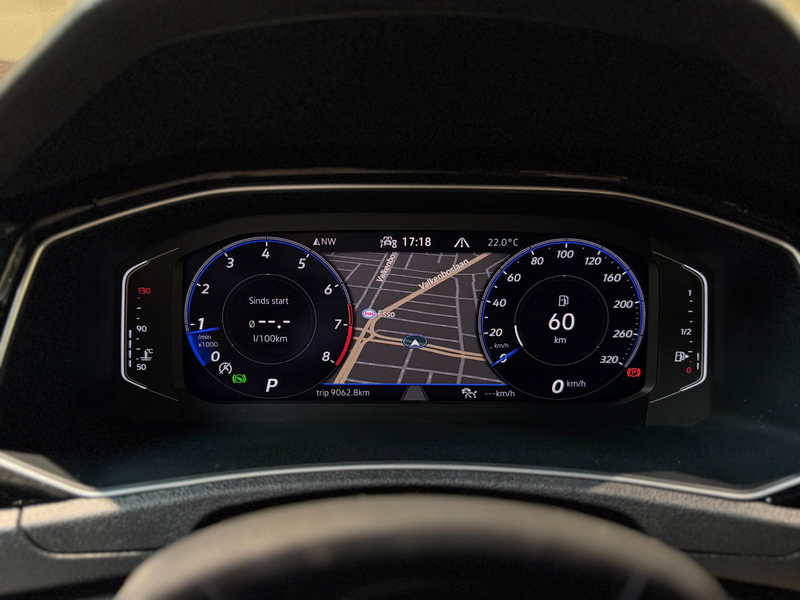 Volkswagen T-Roc R 2.0 TSI 4Motion Sport 300pk|Pano|Leder|Beats|Key — photo 30