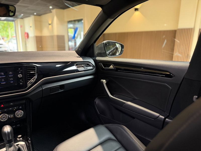 Volkswagen T-Roc R 2.0 TSI 4Motion Sport 300pk|Pano|Leder|Beats|Key — photo 48