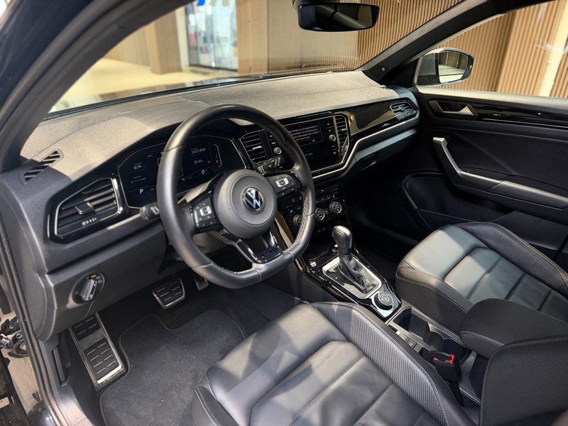 Volkswagen T-Roc R 2.0 TSI 4Motion Sport 300pk|Pano|Leder|Beats|Key — photo 19