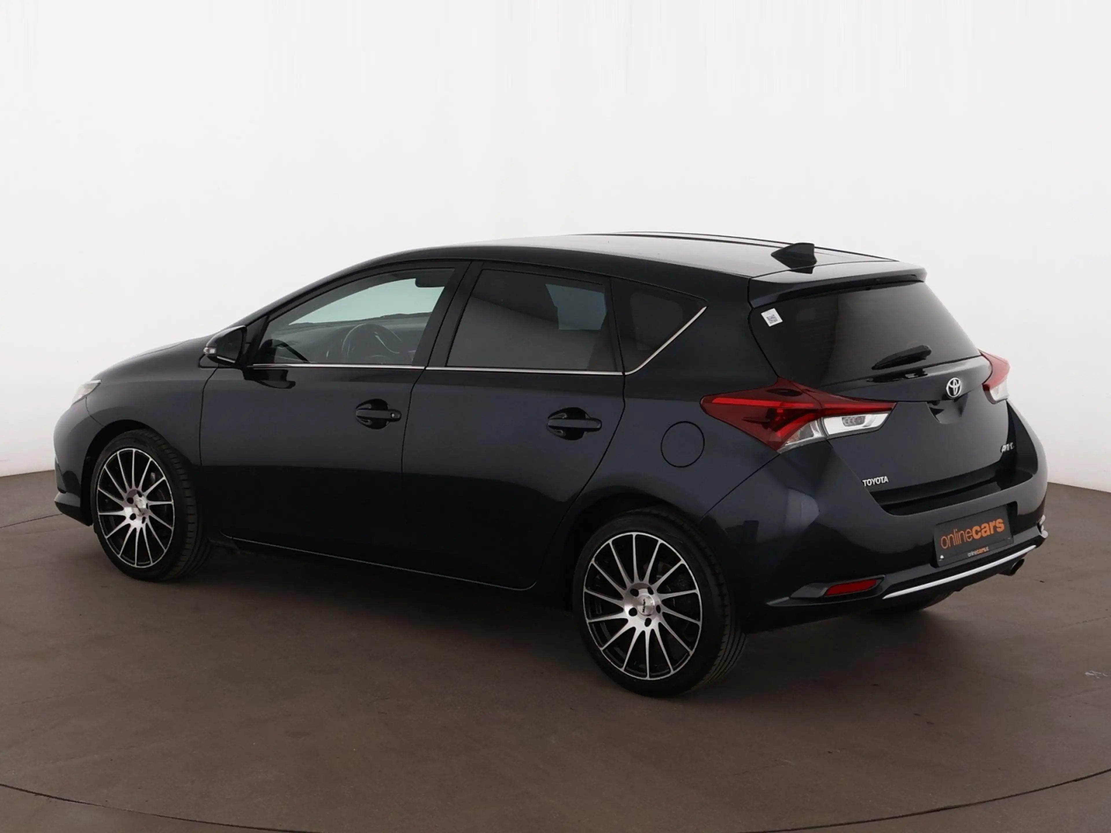 Toyota Auris 1.6 D Comfort R-CAM TEMPOMAT KLIMA — photo 7