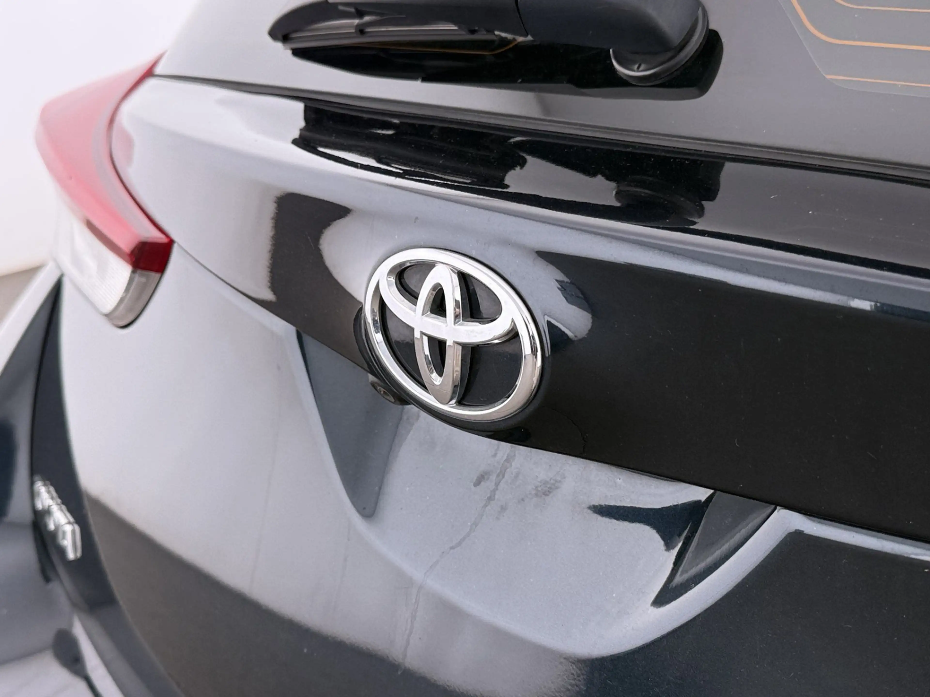 Toyota Auris 1.6 D Comfort R-CAM TEMPOMAT KLIMA — photo 11