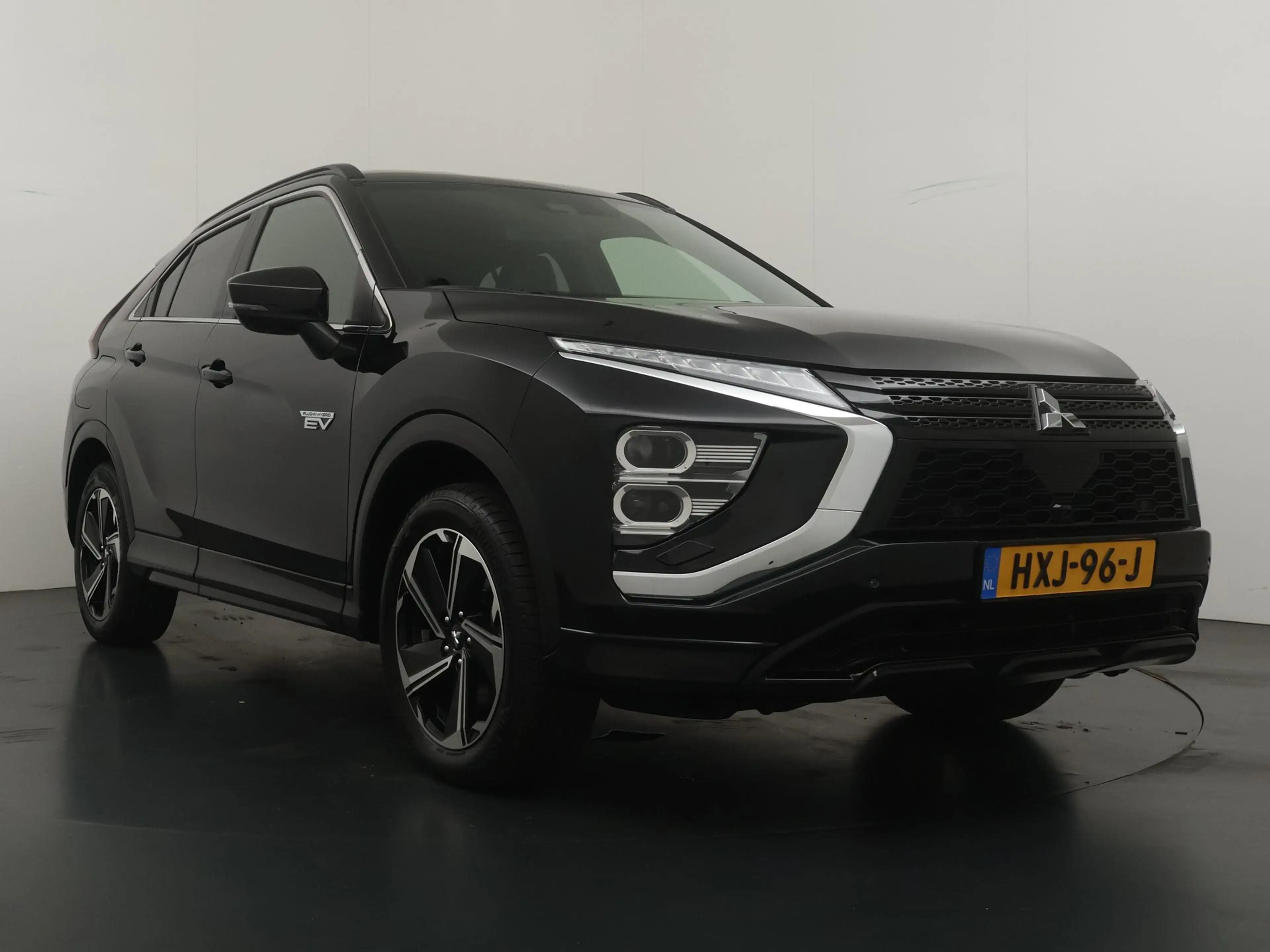Mitsubishi Eclipse Cross 2.4 PHEV 188pk Business 4WD — photo 7
