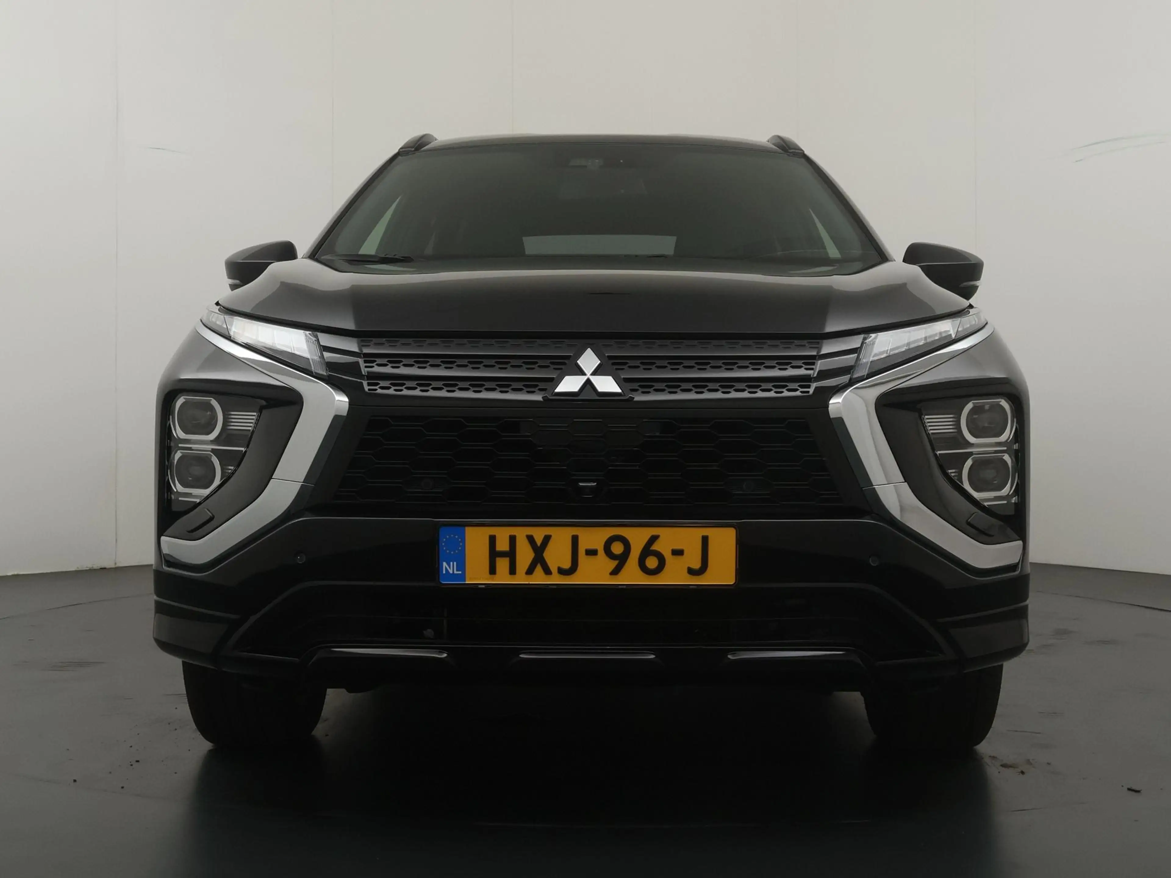 Mitsubishi Eclipse Cross 2.4 PHEV 188pk Business 4WD — photo 8