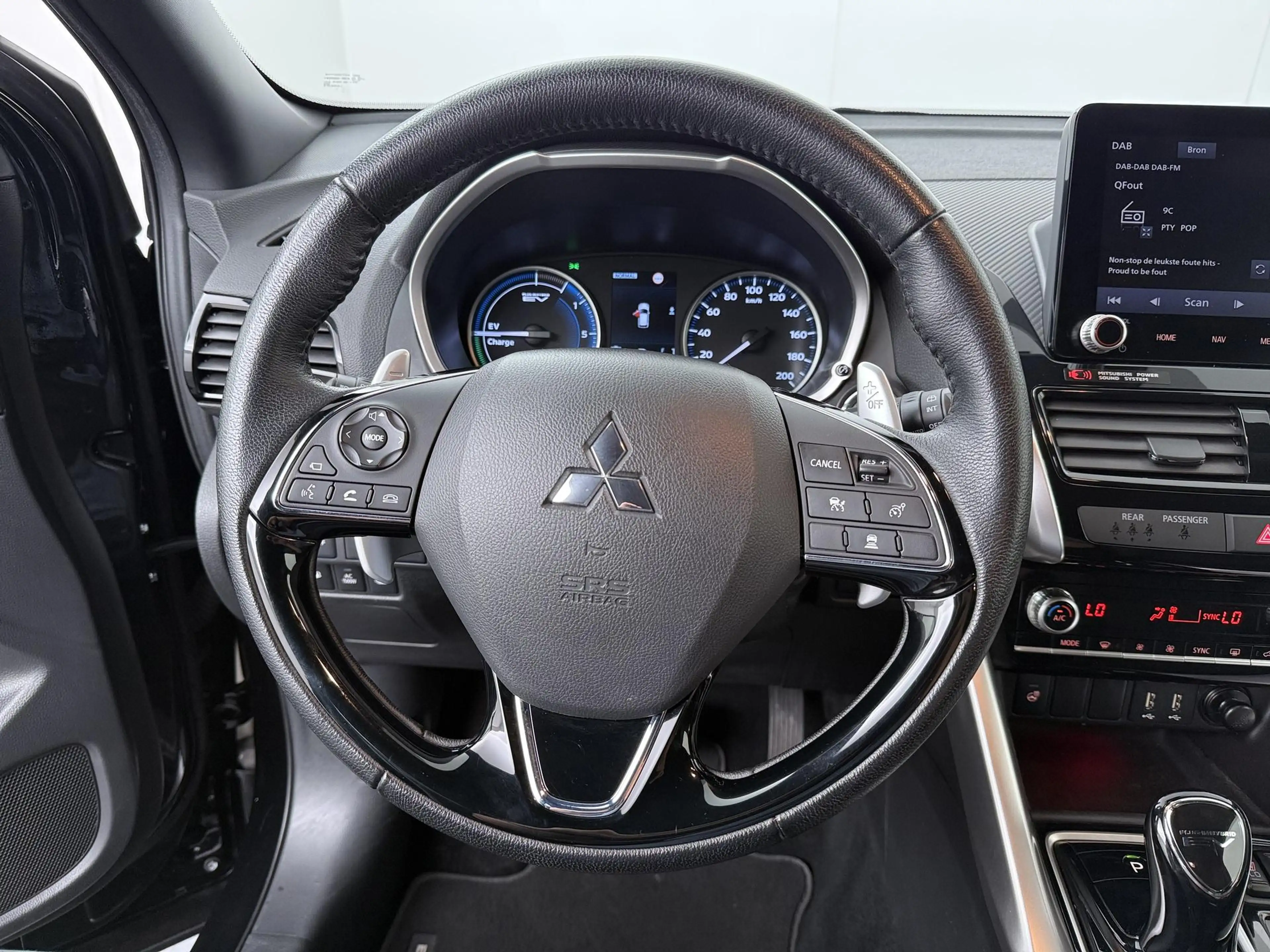Mitsubishi Eclipse Cross 2.4 PHEV 188pk Business 4WD — photo 9