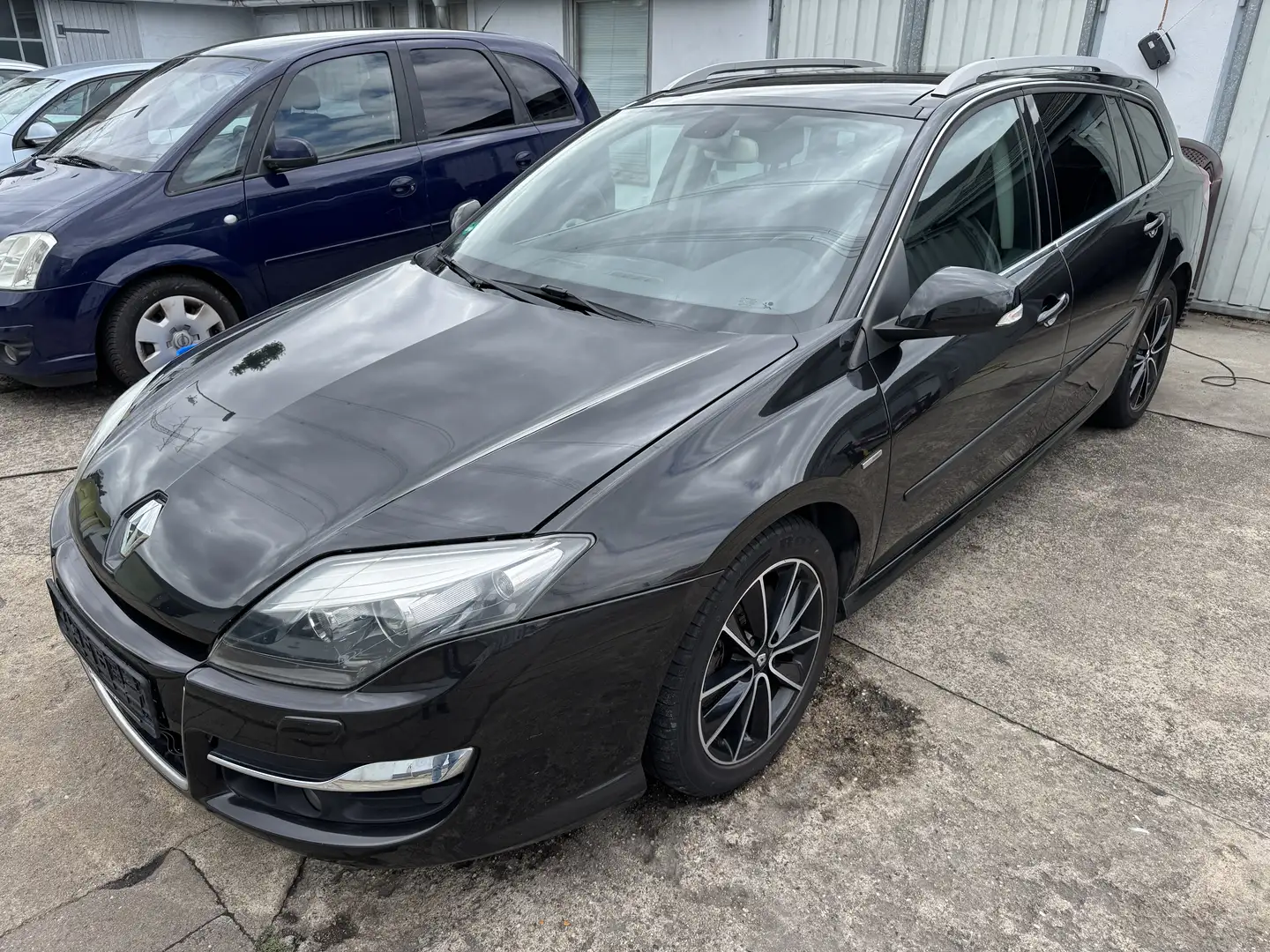 Renault Laguna BOSE Edition Schwarz - 1