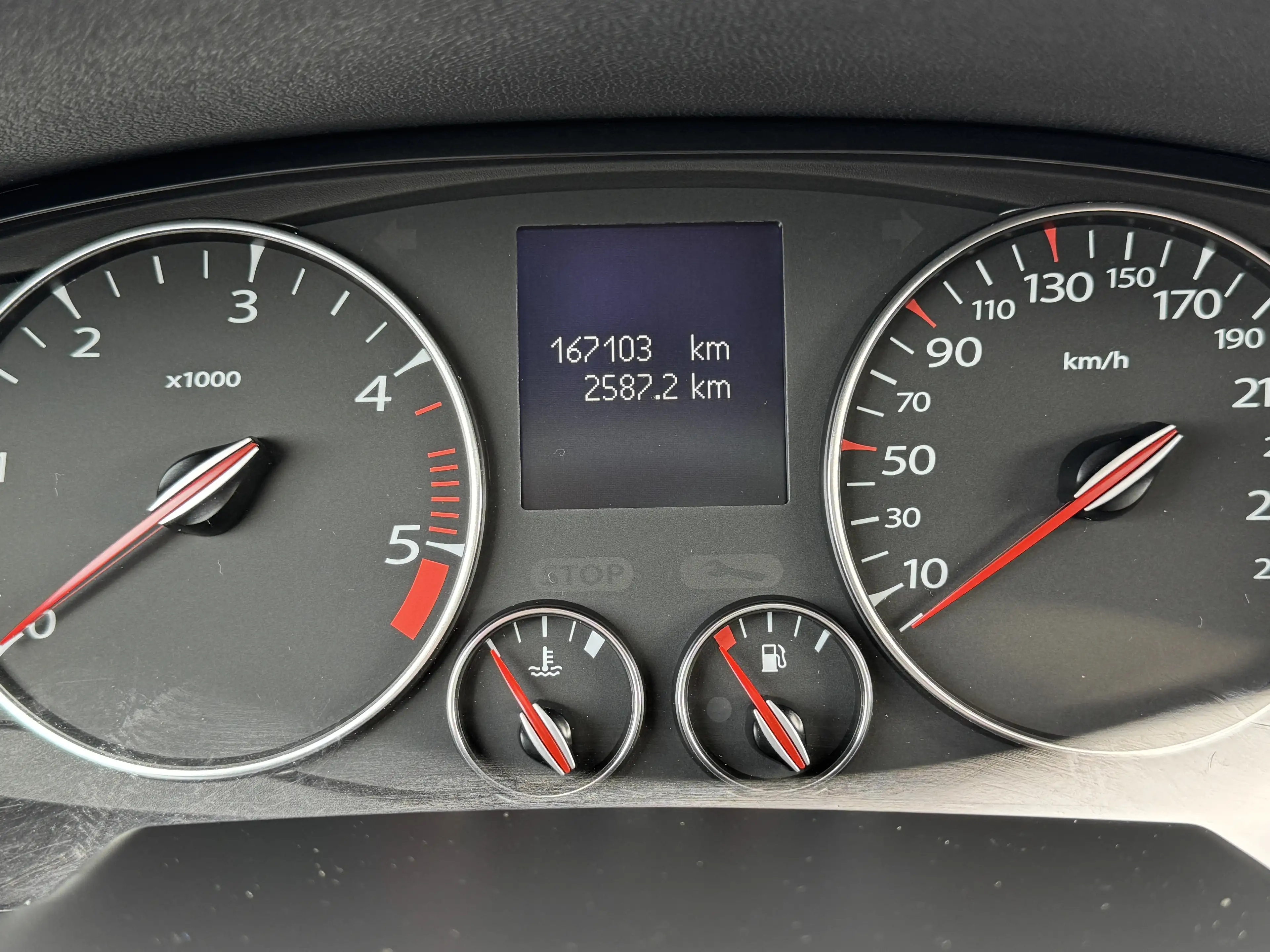 Renault Laguna BOSE Edition — photo 9
