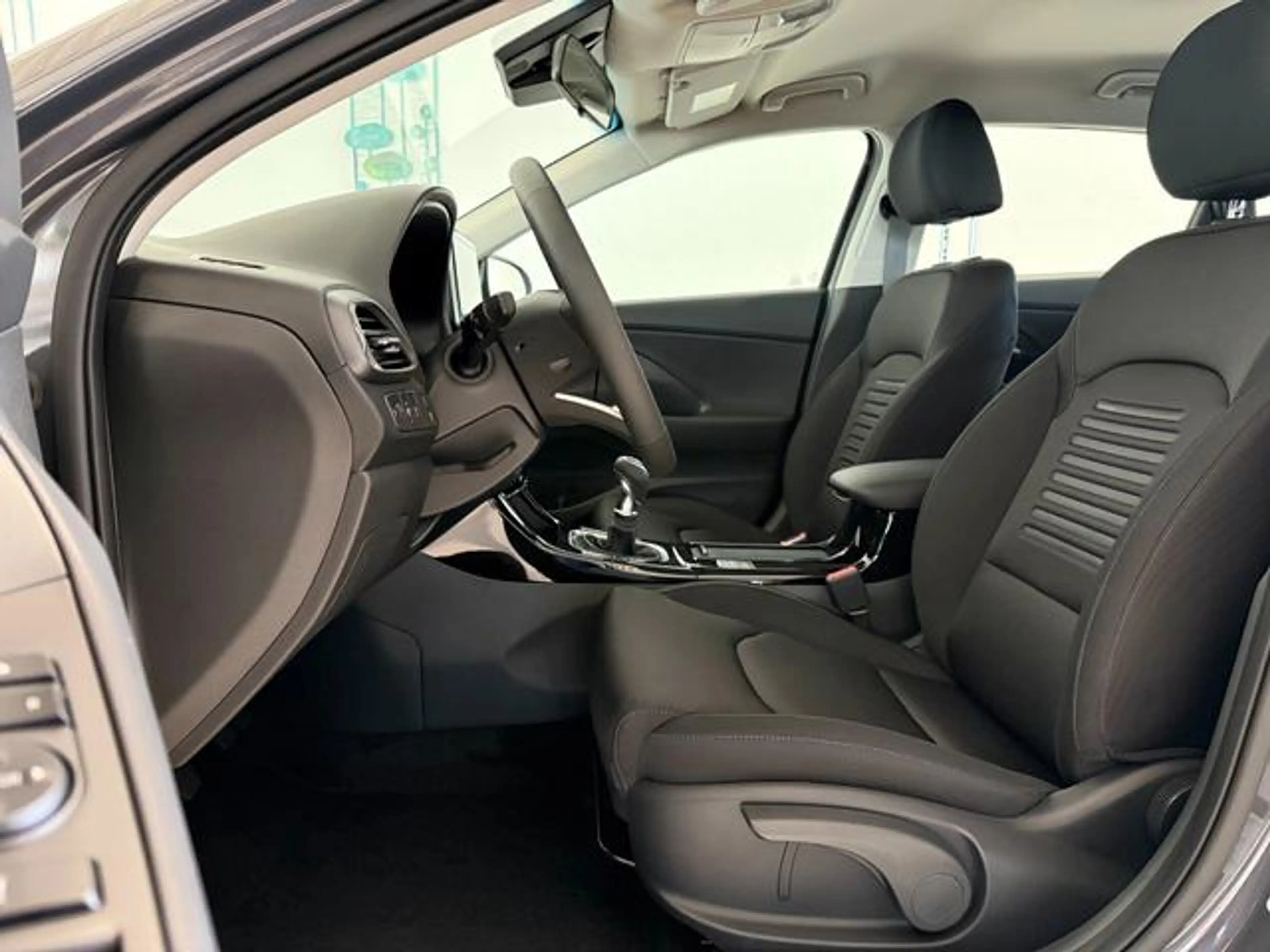 Hyundai i30 i30 Kombi Comfort 1.5 GDI / Navi / Tempomat / Si — photo 3