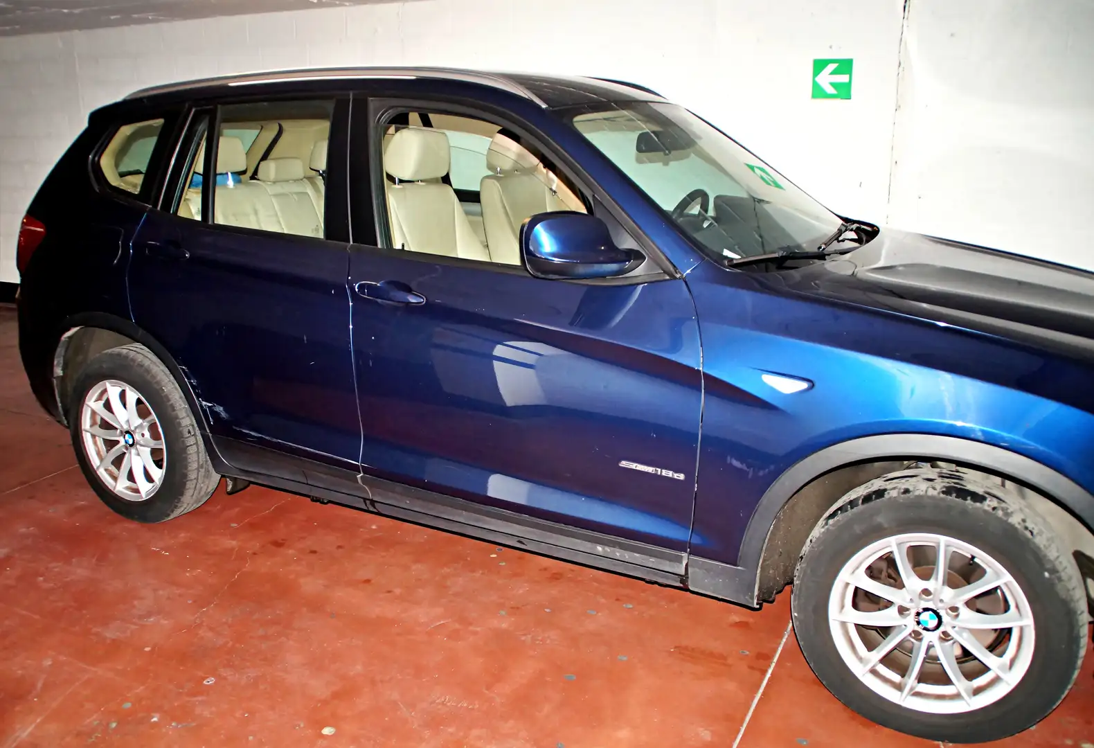 BMW X3 2.0 dA sDrive18 Bleu - 2