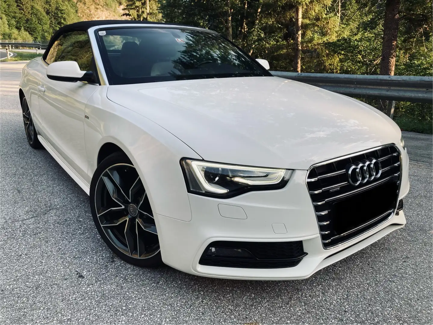Audi A5 Cabrio 2,0 TDI quattro Sport DPF - 1